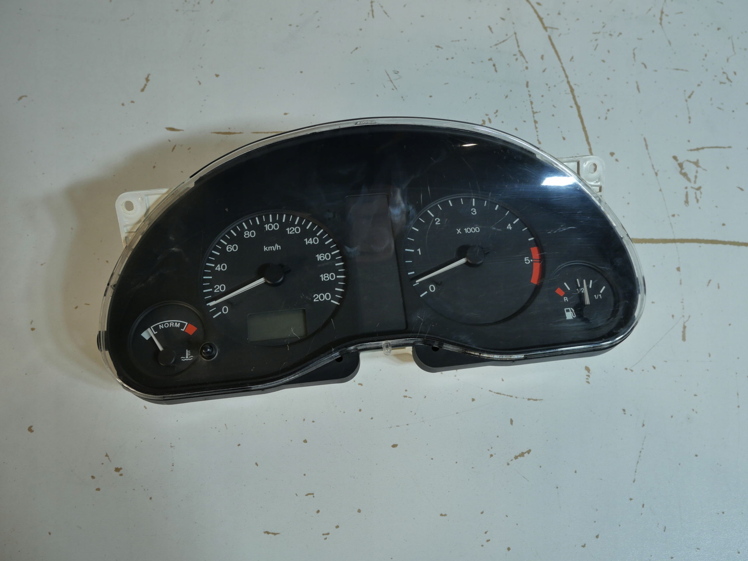 VW Sharan and 1.9 TDI dials dials 7M0920801C
