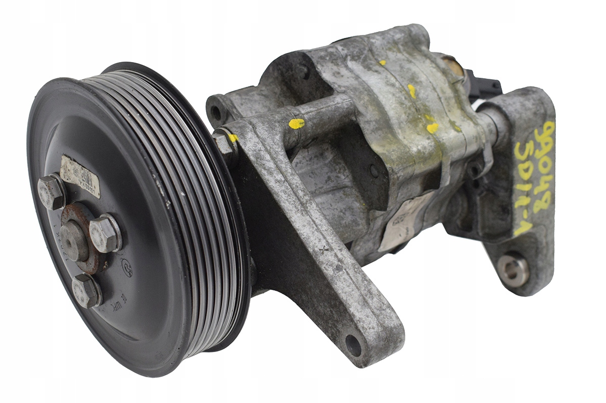 Насос гидроусилителя BMW F01 F07 679649102