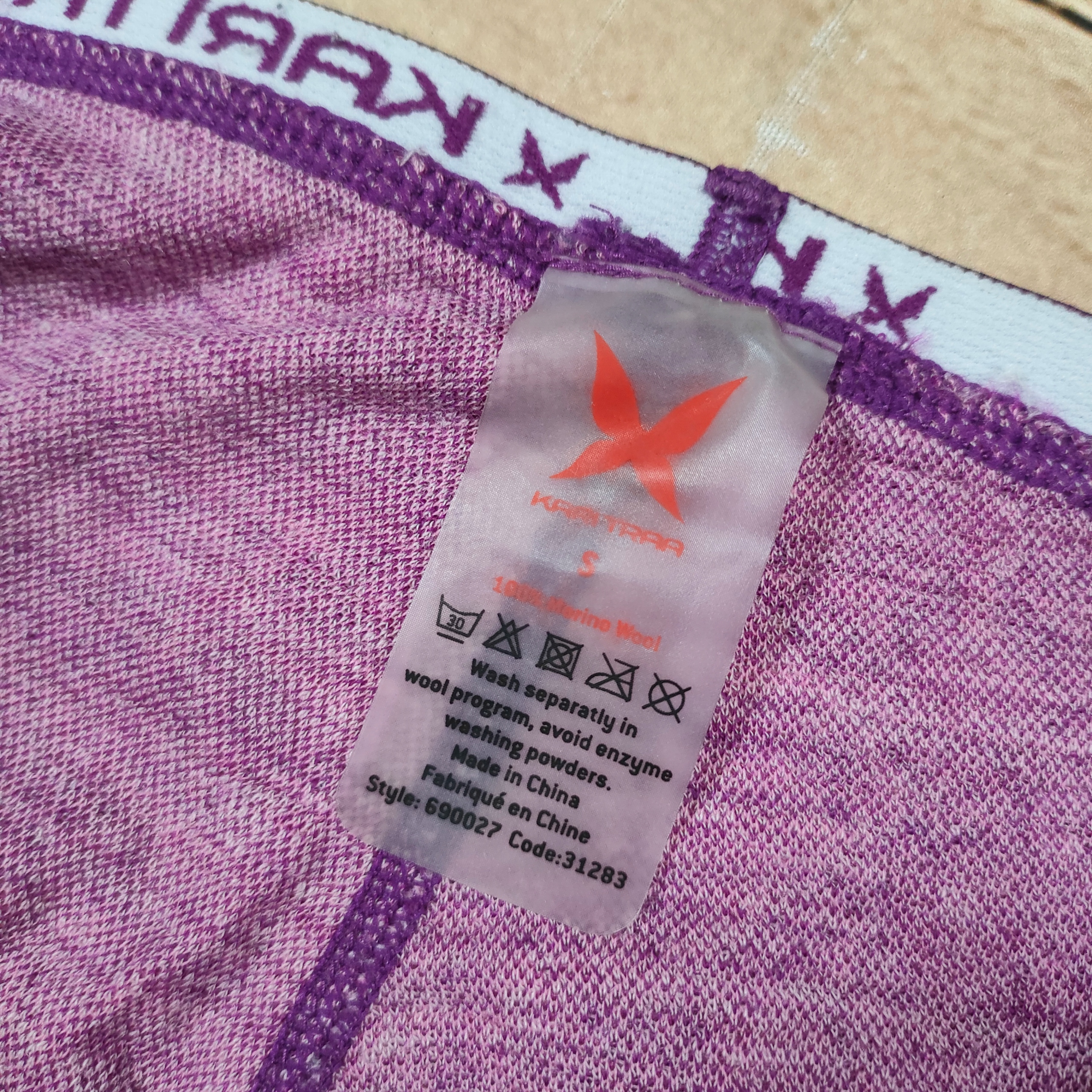 KARI TRAA Bielizna Termo 100 % Wełna Merino Wzór Logowana r. S Materiał dominujący Wełna Merino