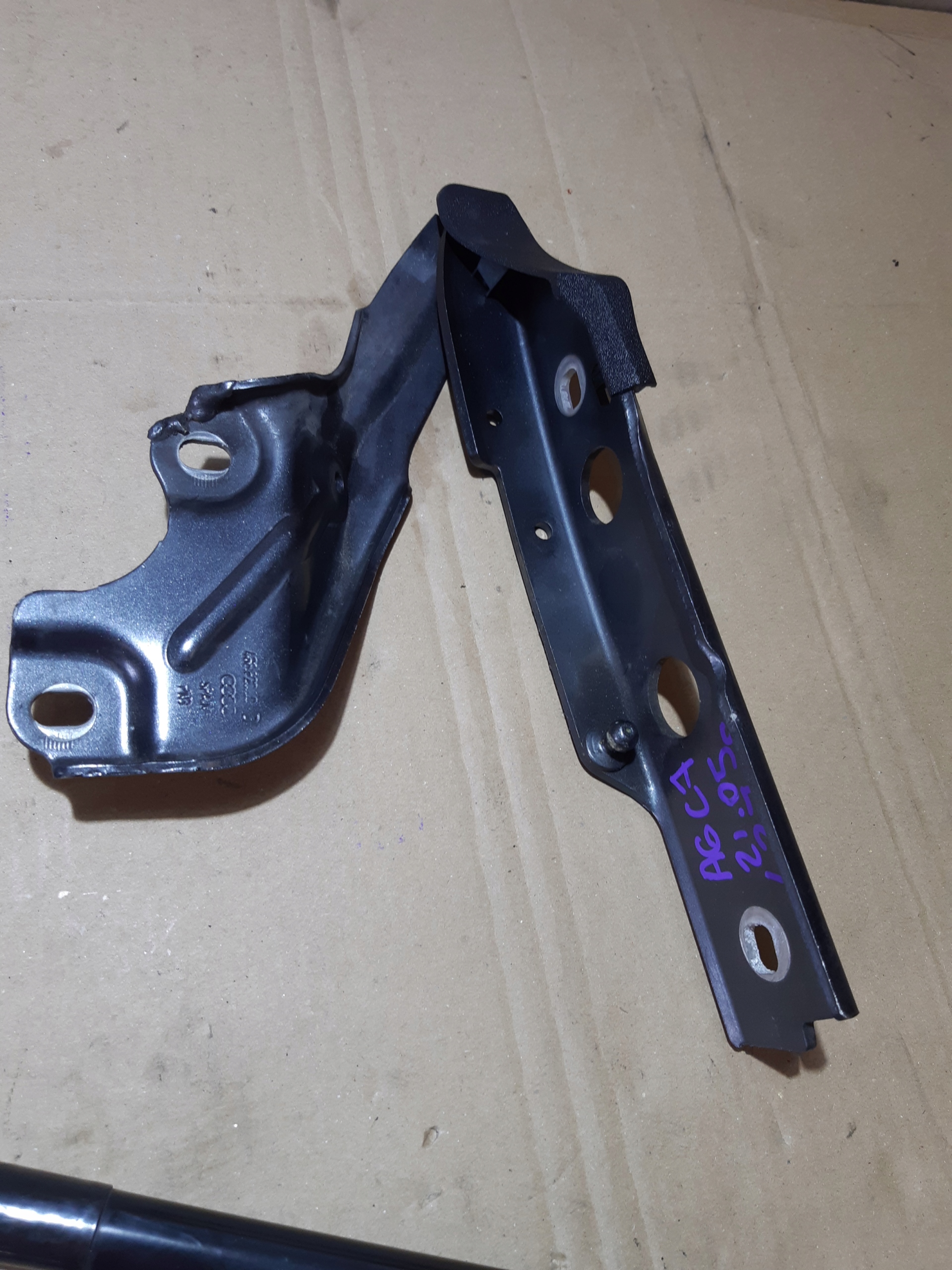 AUDI A6 C7 hinges hinge bonnets right left KOMPLET 4G8823302D 4G8823301D