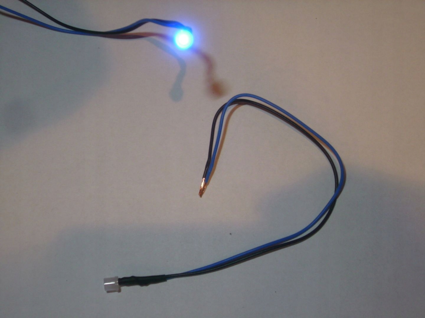 

Kontrolka Led niebieska 3mm flat 12v 24v mleczna