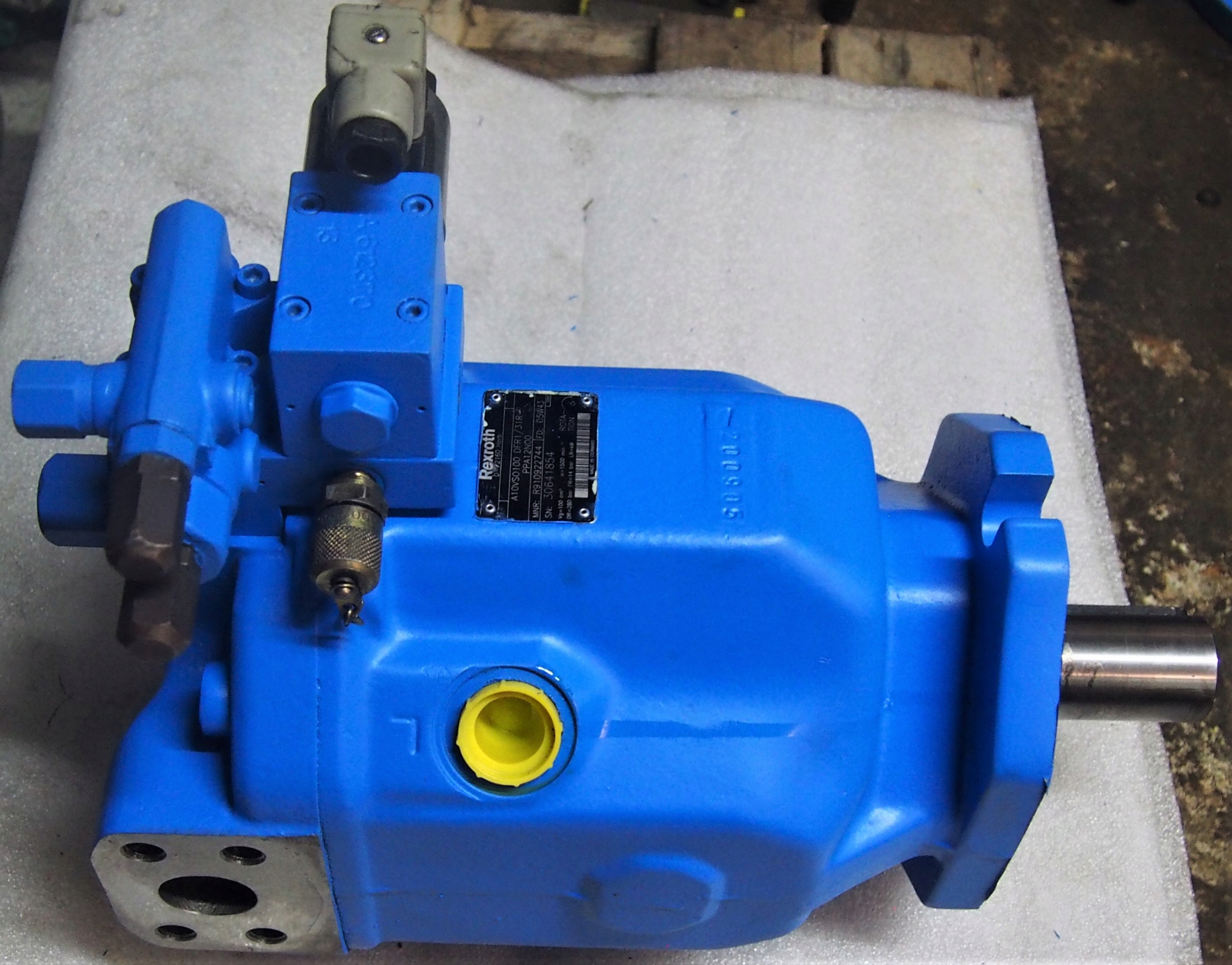 SN30641854 - Гідравлічний насос Rexroth A10VSO 100 DFR1 / 31R