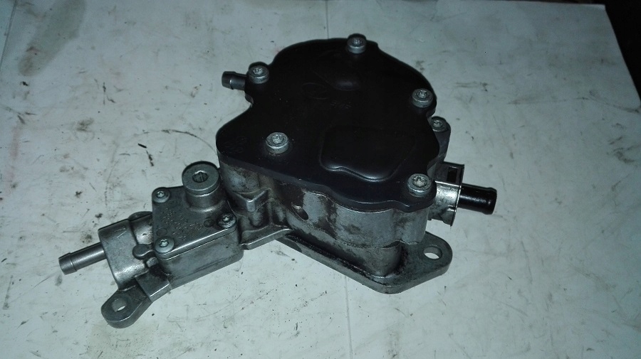 НАСОС ВАКУУМ Volkswagen 03814520911