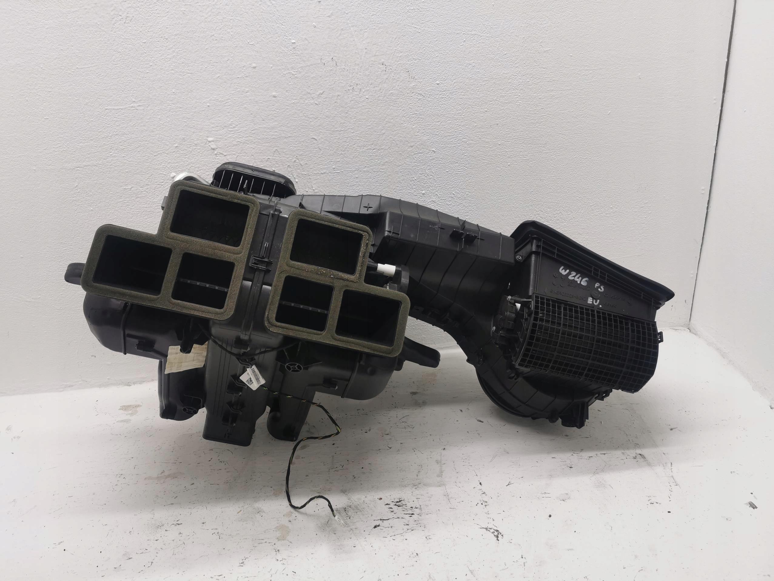 heater complete MERCEDES B-KLASA W246 EU A2468301502