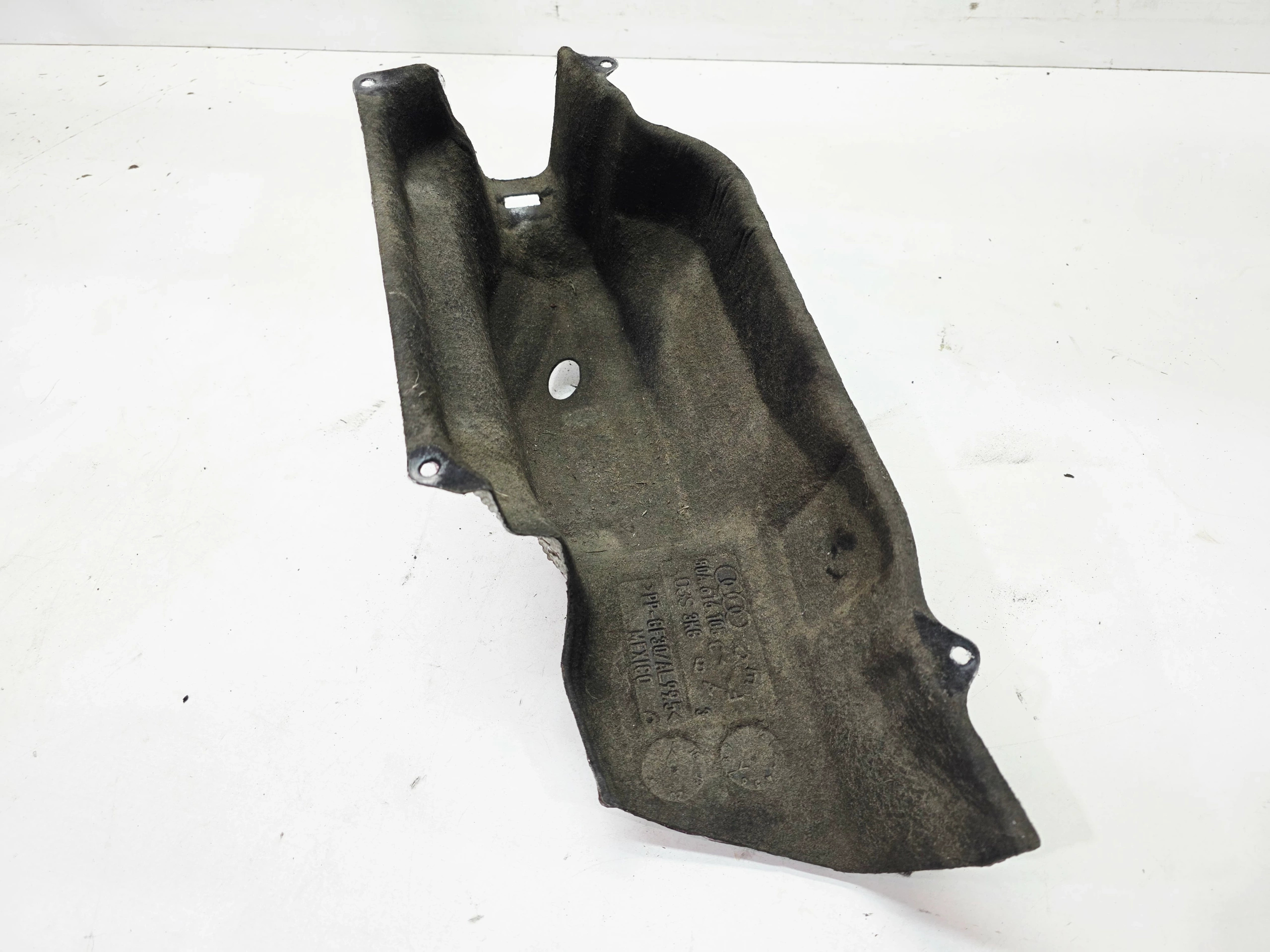 Blende Abdeckung TERMICZNA KOMPRESORA Unterfahrschutz heck AUDI Q5 FY 80A616105C