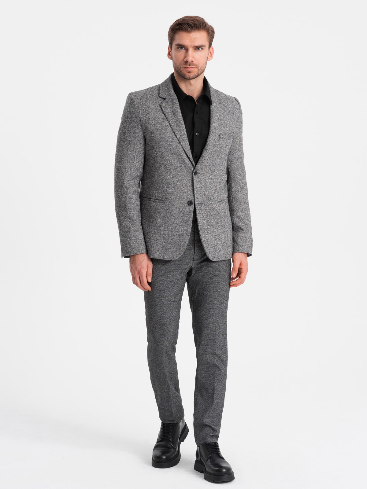 Męska marynarka casual z ozdobnym pinem szary melanż V1 OM-BLZB-0120 XXL Model OM-BLZB-0120