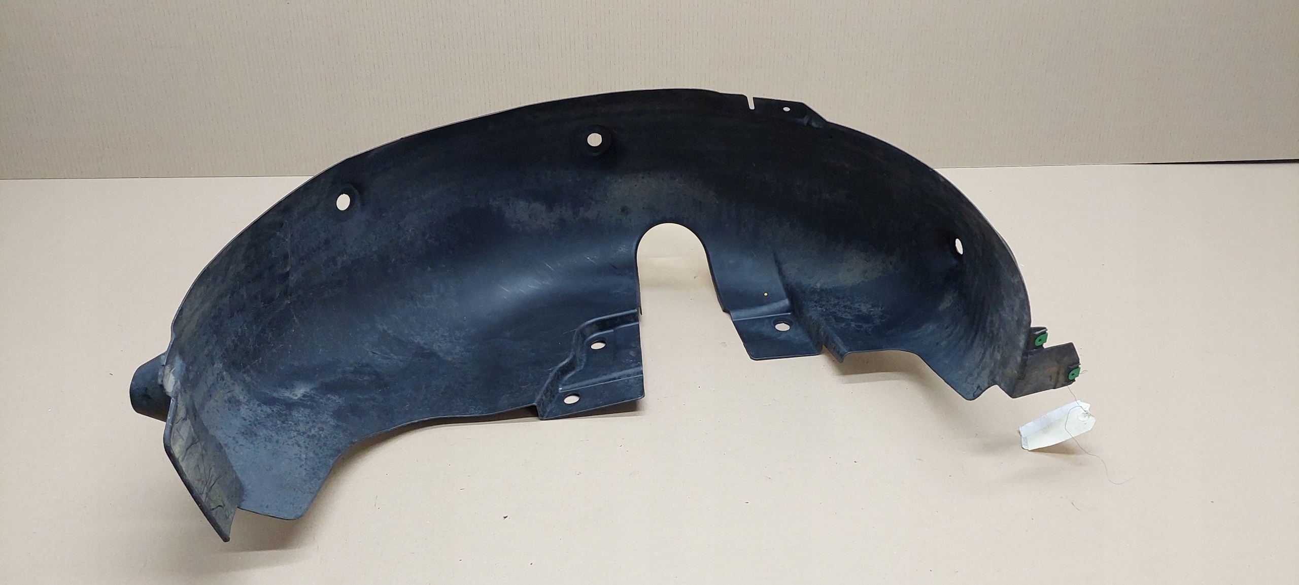 Nadkole tył lewe Renault Clio V 5