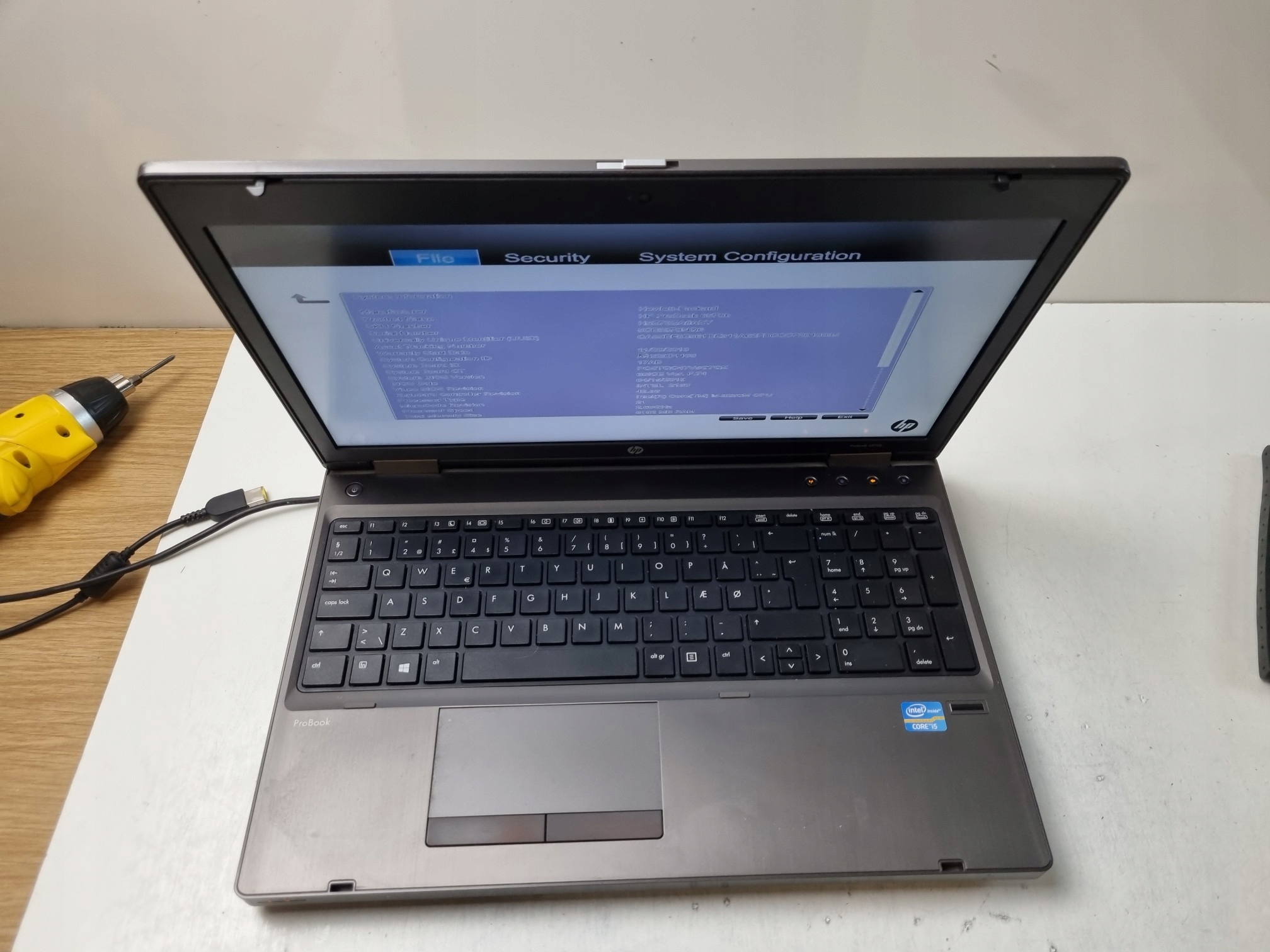 HP ProBook 6570b i7 12GB SSD ノート PC HP ProBook 6570b i7 12GB SSD ノート PC HP ProBook 6570b i7