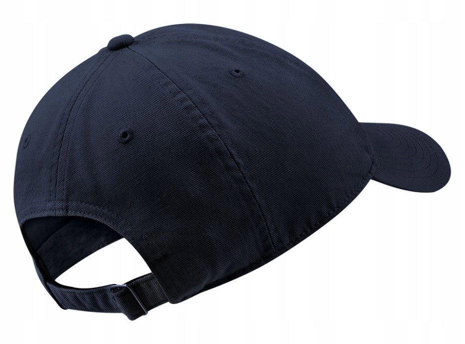 913011-451 CZAPKA Z DASZKIEM NIKE LOGO Marka Nike