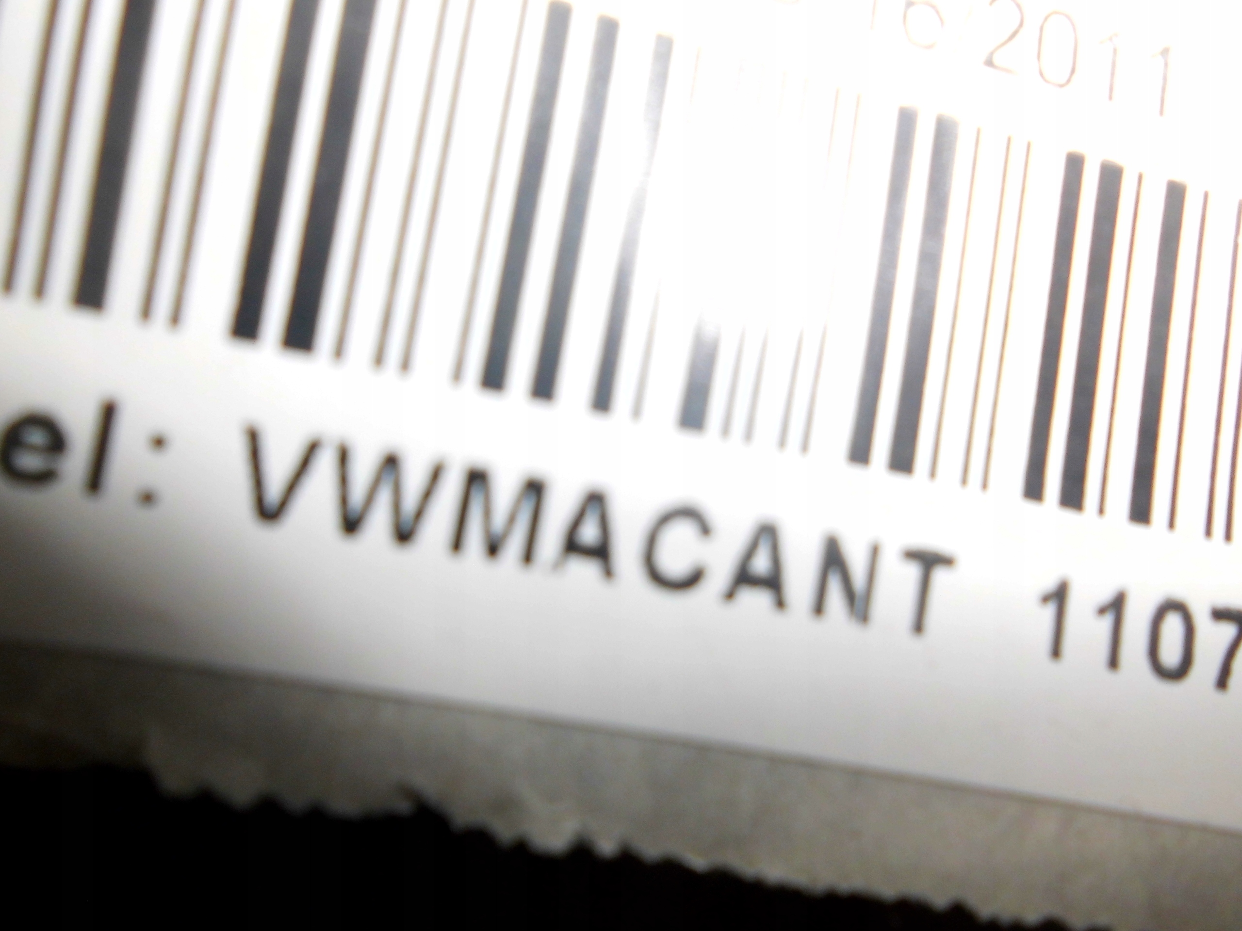 vw TOUAREG 7L6 консоль в