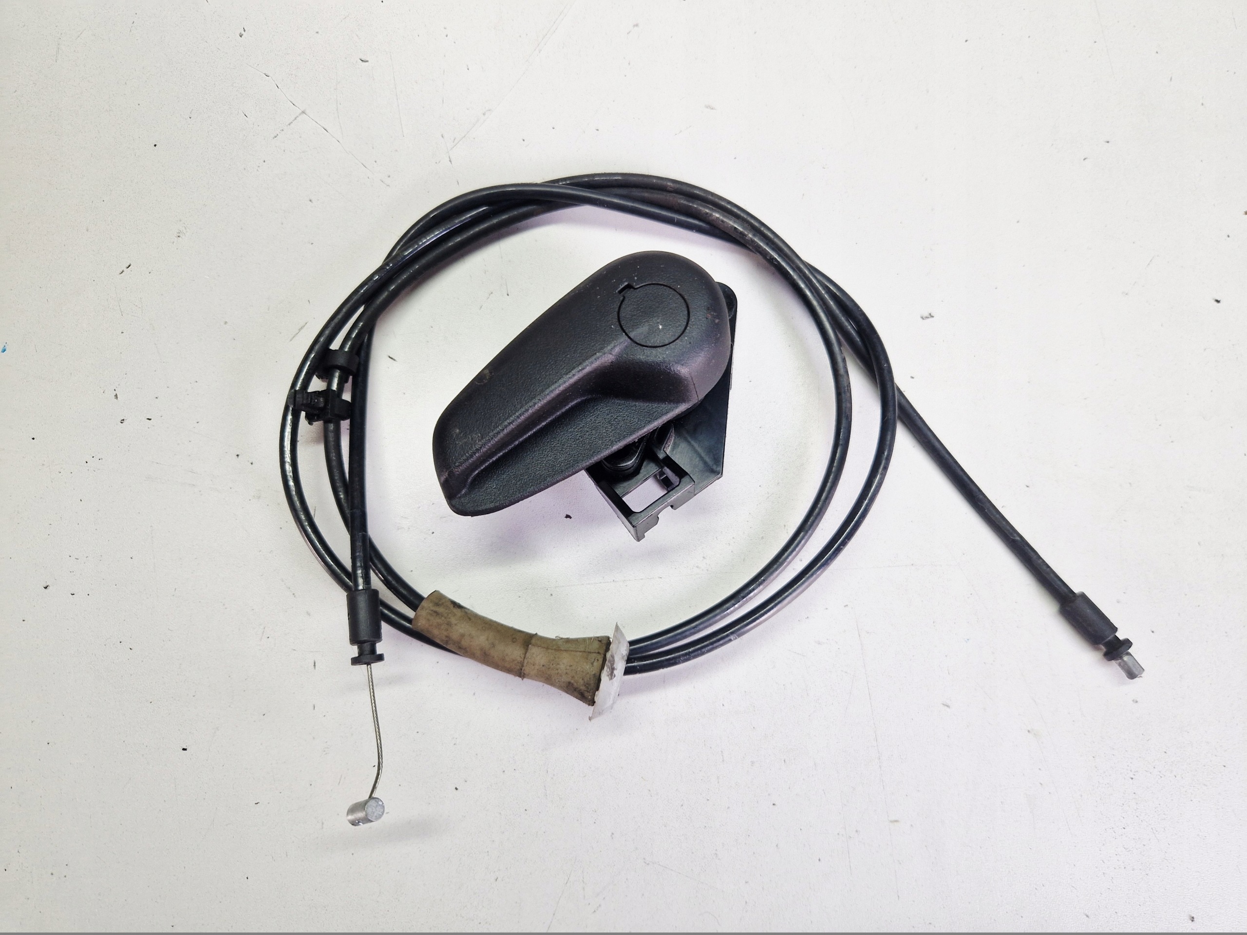Câble Levier pour l’ouverture du capot FORD MONDEO MK5 KOMPLET DS7316B626A