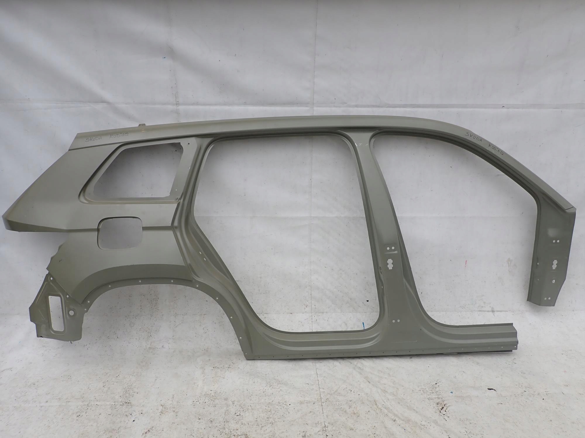 SKODA KODIAQ 16-> threshold side RAMA fender pillar right