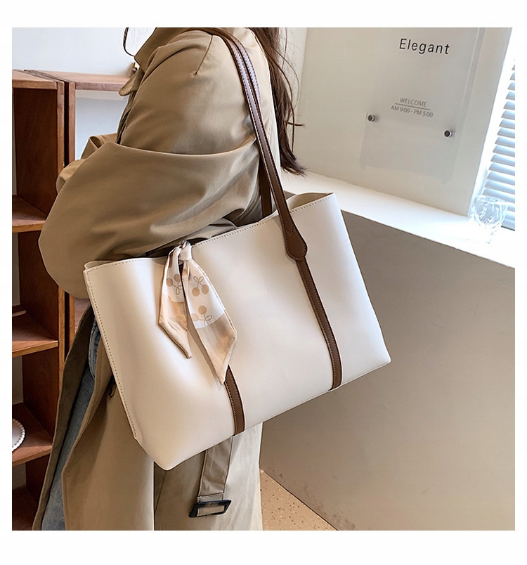 DUŻE TOREBKI DAMSKIE TORBA NA RAMIĘ Kod producenta LCY2