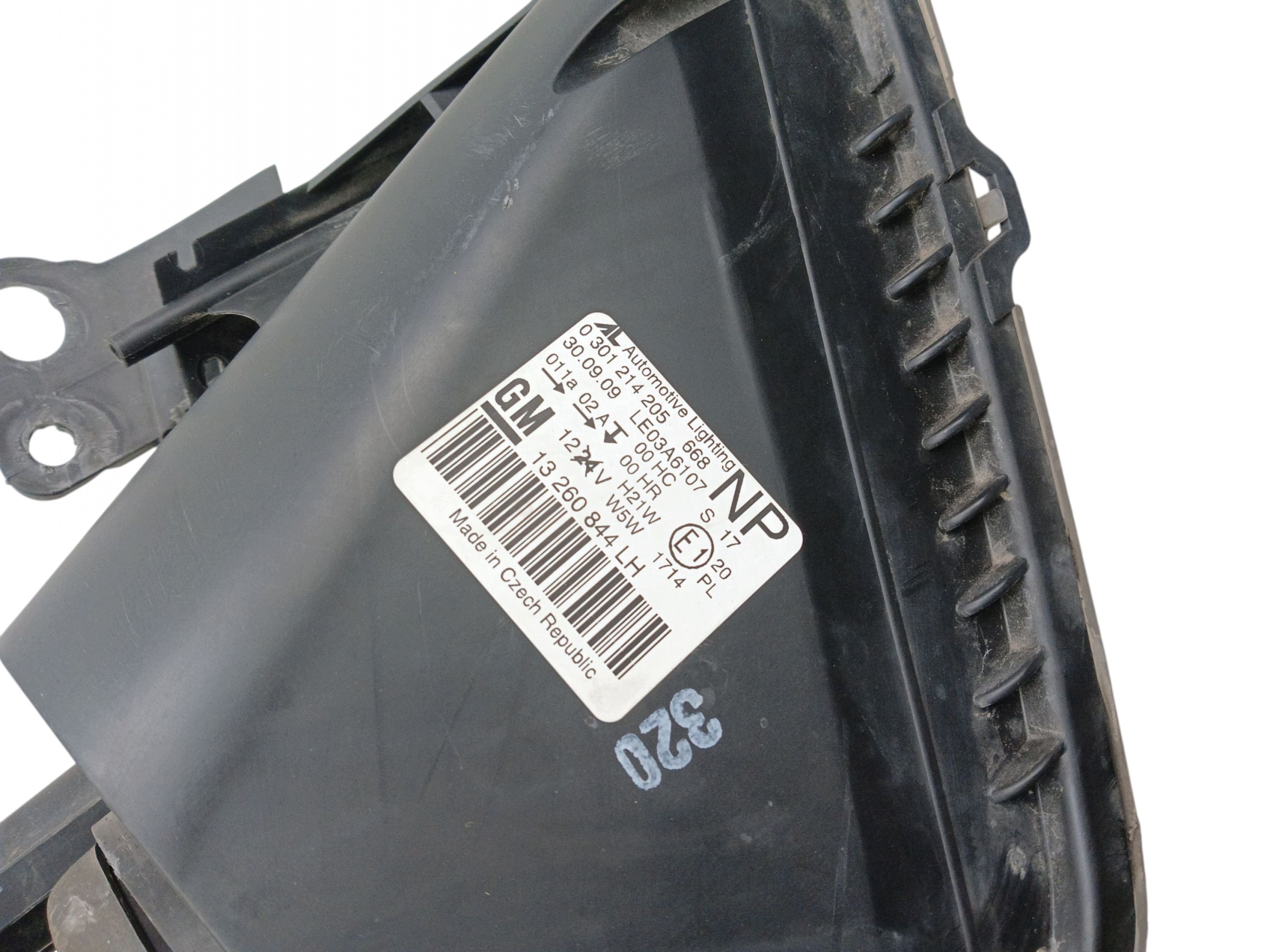 light REFLEKTOR left front OPEL ZAFIRA B LIFT (2008-2014) 13260844 EUROPA