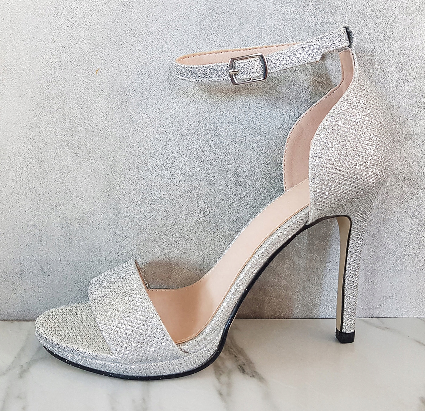 SREBRNE BROKATOWE SANDAŁY ELEGANCKIE BUTY SZPILKI 37 Rozmiar 37