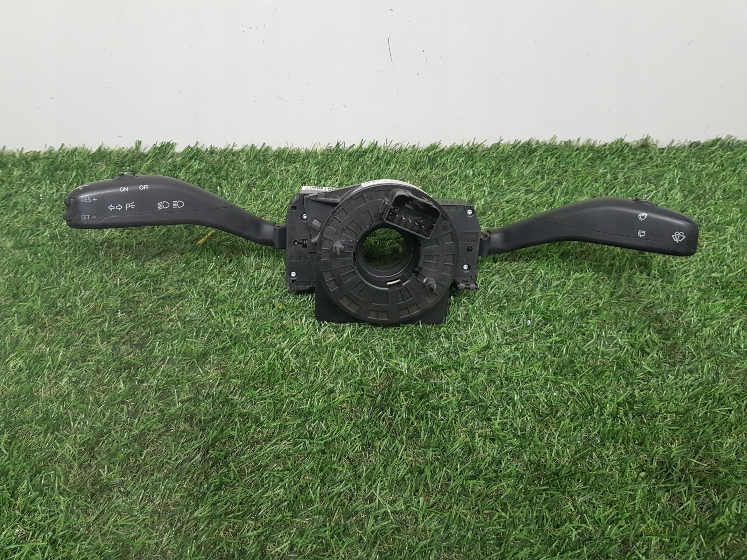 commande levier commodo sous volant SEAT IBIZA 3 FL 6Q0953503CJ