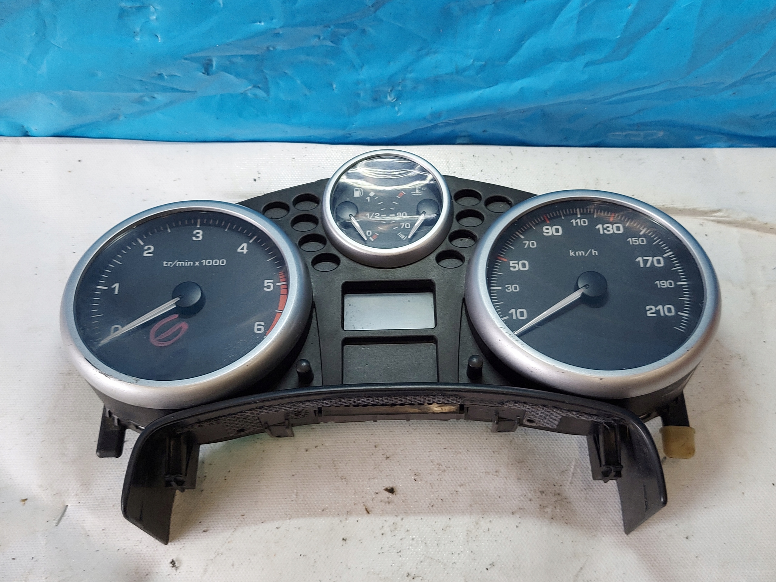 dials clock PEUGEOT 207 1.4 HDI A2C53065547