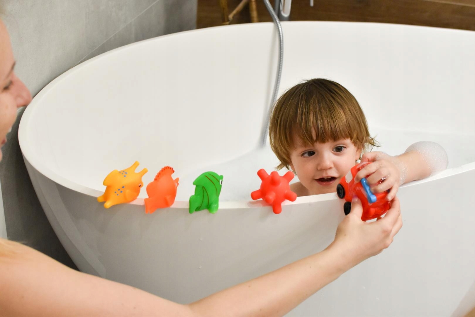 GUMOWE RYBKI DO KĄPIELI HENCZ TOYS 3 SZT. Wiek dziecka 0 +