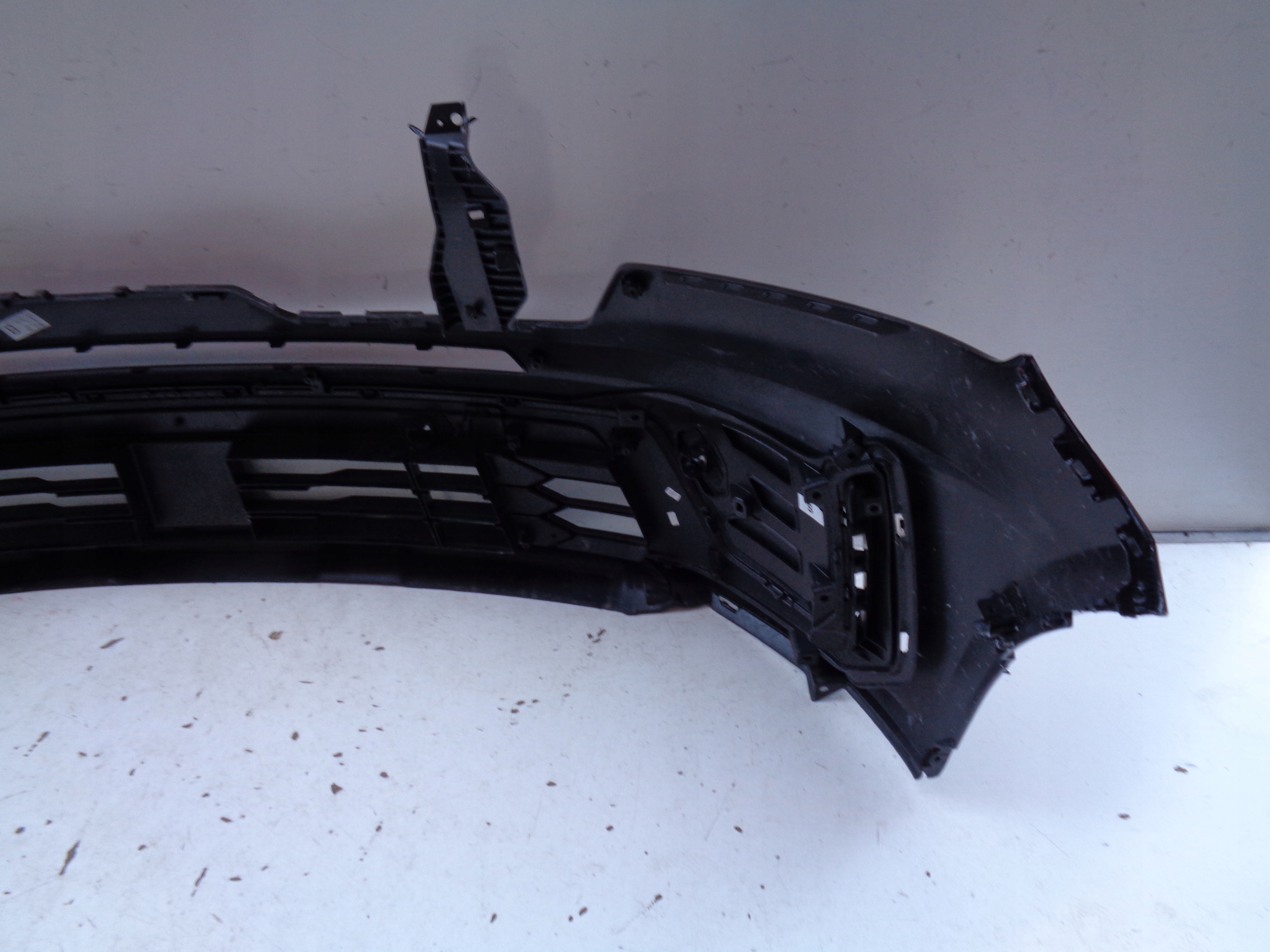 front bumper KIA SORENTO IV 20- NR 45429