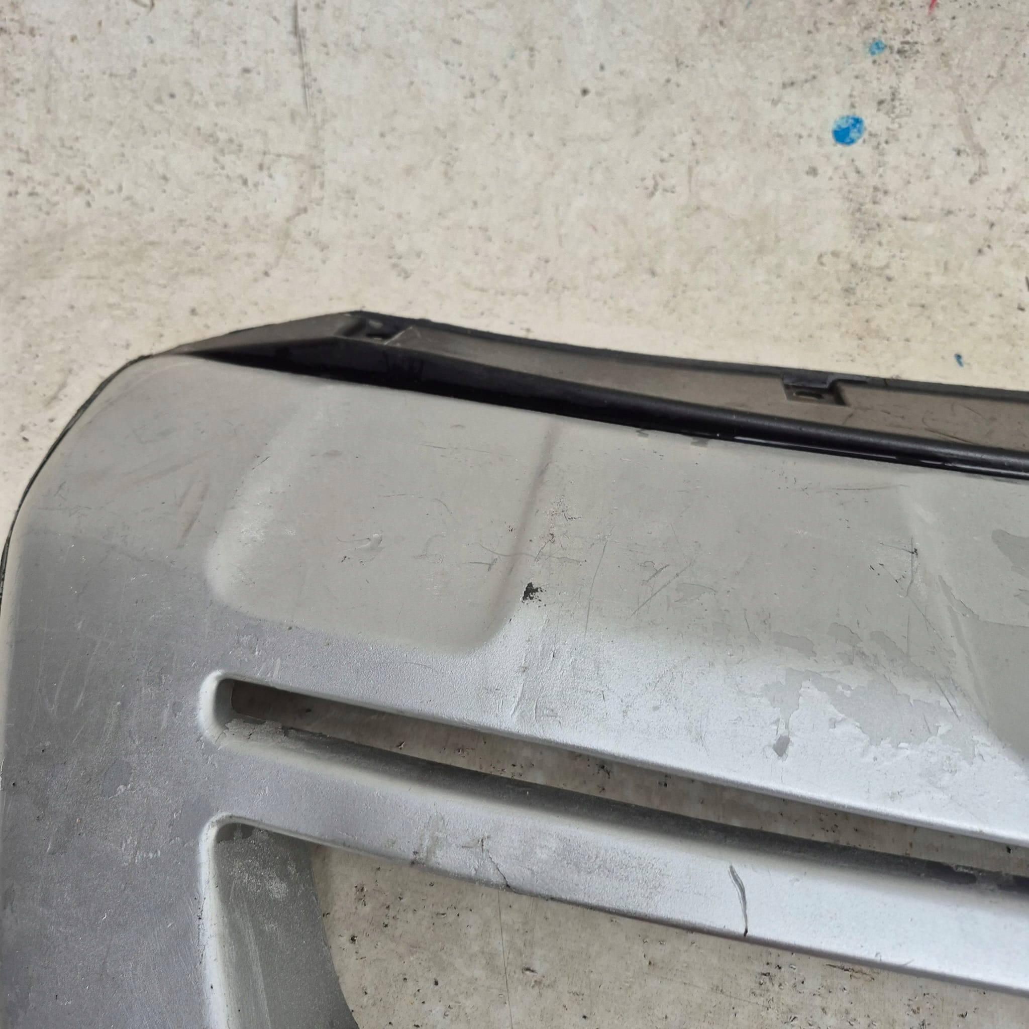 RENAULT KOLEOS and 08-11 spoiler cap of a bumper front
