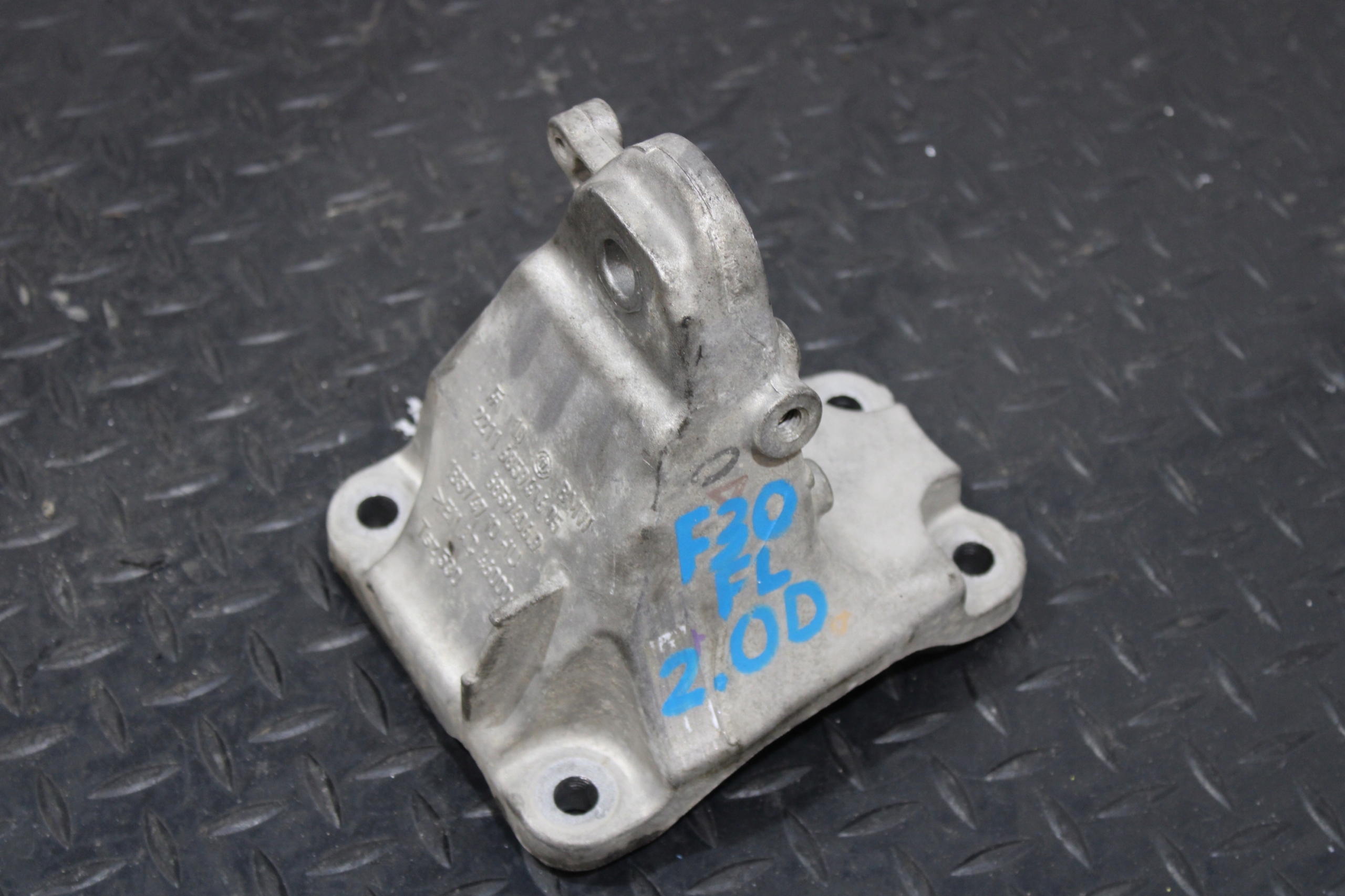 Support Support plaque Moteur BMW 3 F30 LIFT 6859406