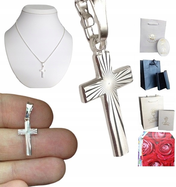 Łańcuszek srebrny,krzyżyk Jezus komunijny/chrzest