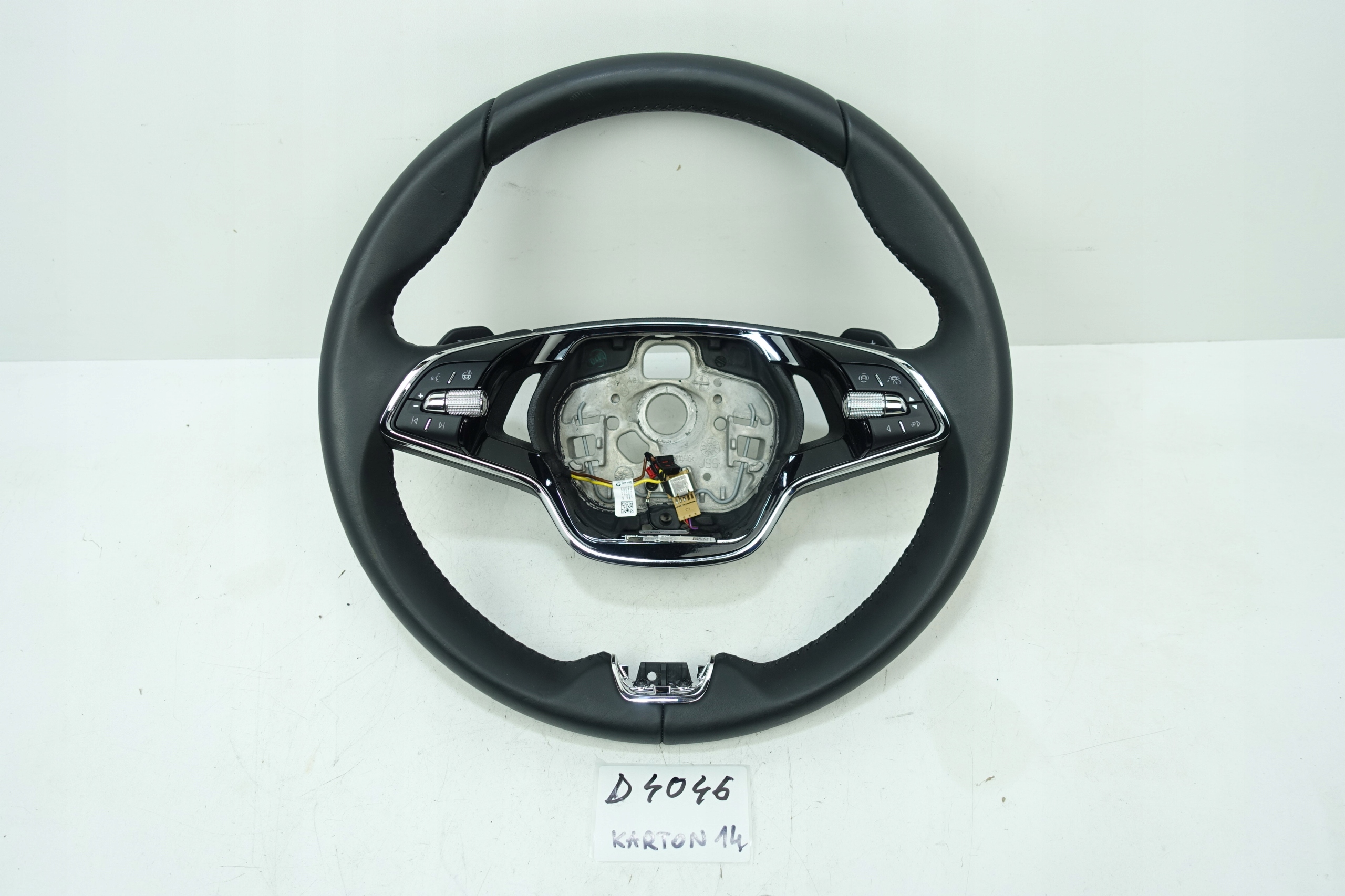 KIEROWNICA MULTIFUNKCYJNA SKODA OCTAVIA IV 4 5E3