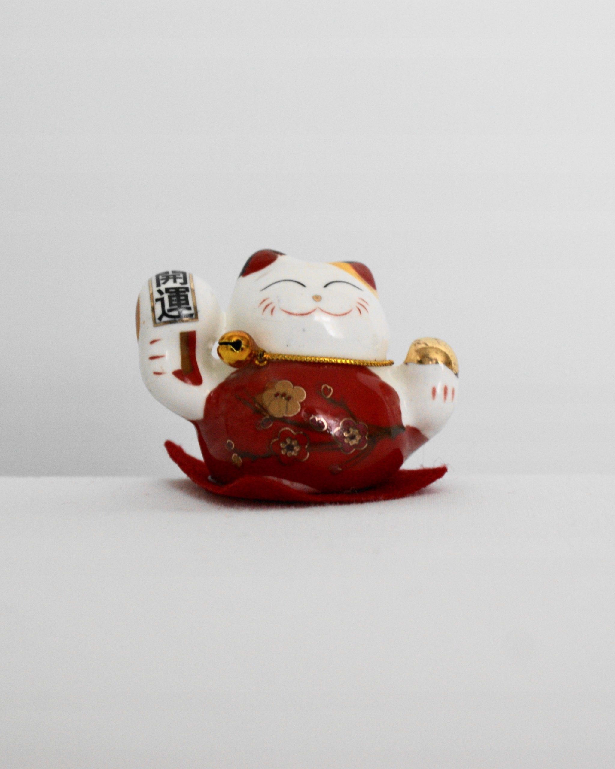 Ceramiczny kotek szczęścia, ceramika, lucky cat, maneki neko Producent inny