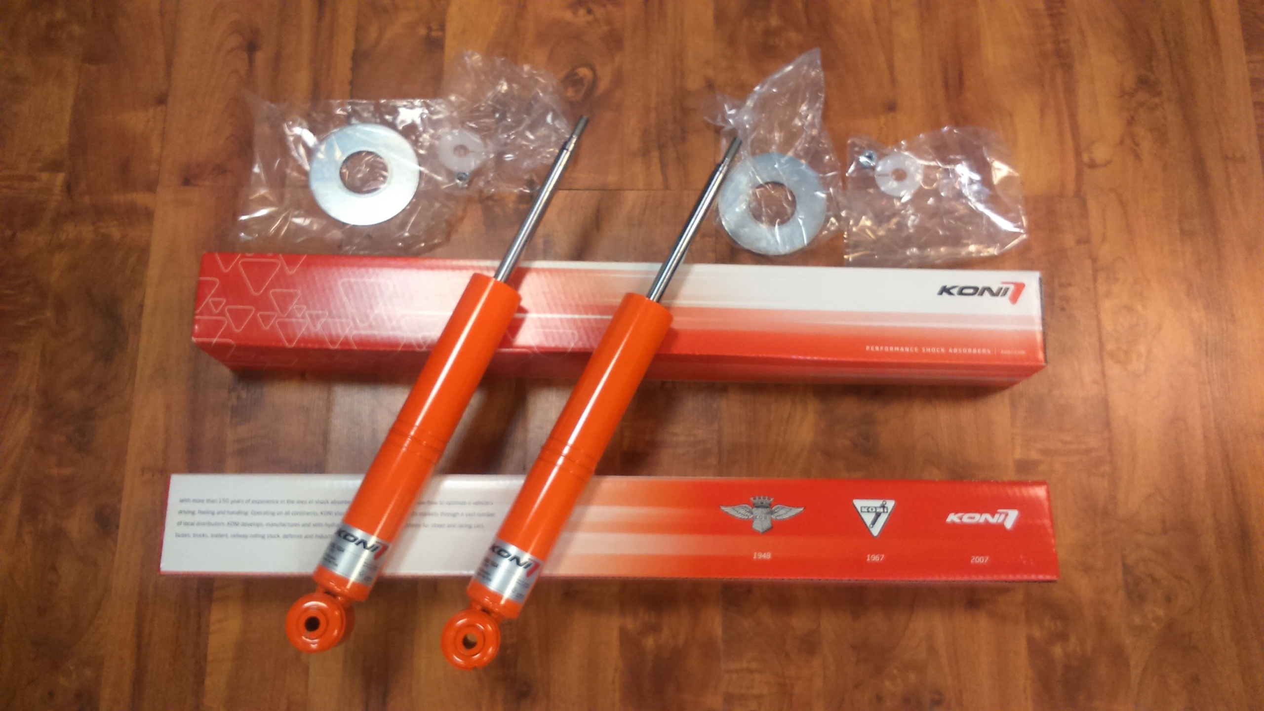 8250-1001 - АМОРТИЗАТОРЫ ЛОШАДЕЙ СТР.T Audi A6 C5/PASSAT 3B задний