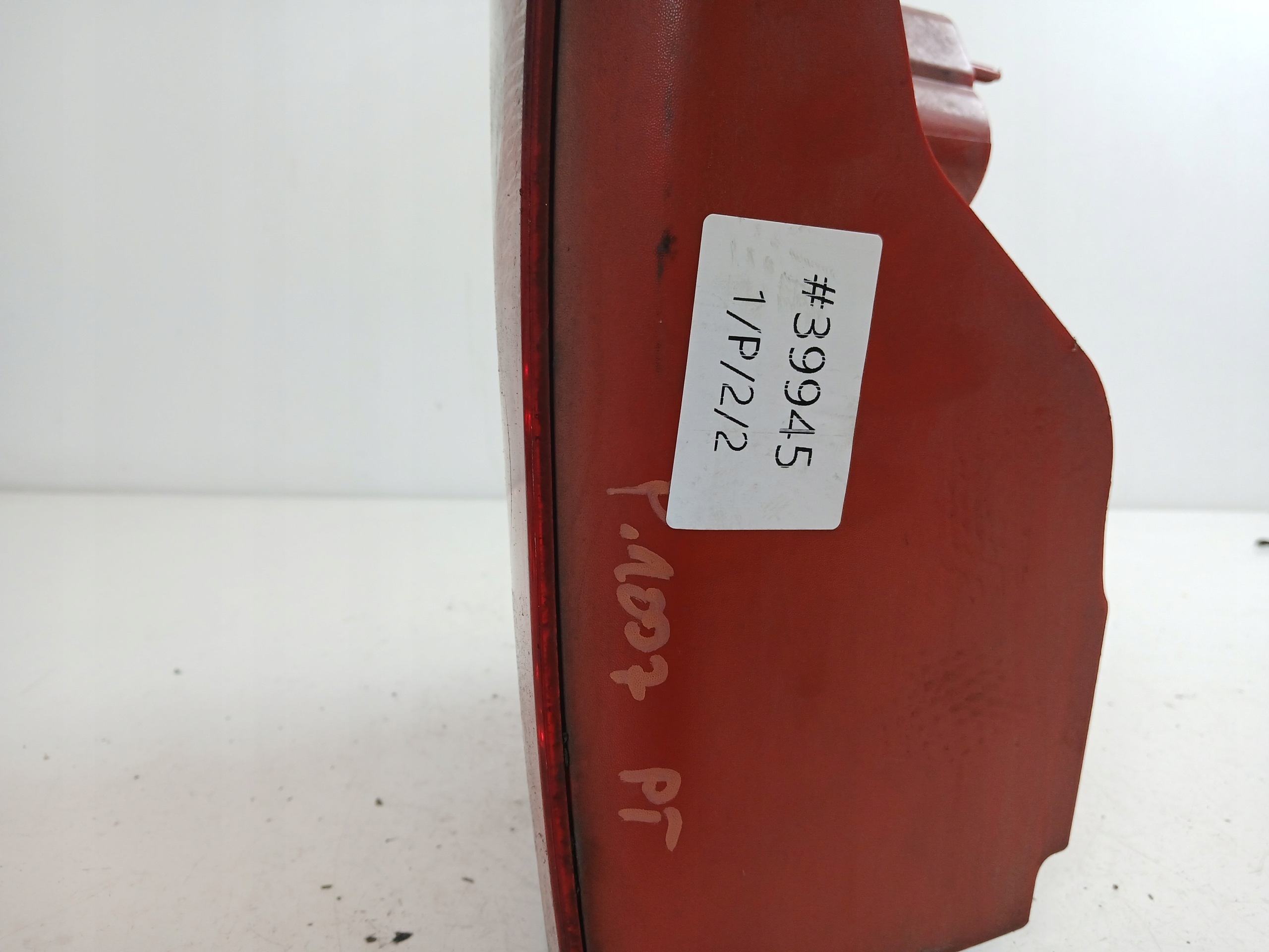 PEUGEOT 1007 light right rear part