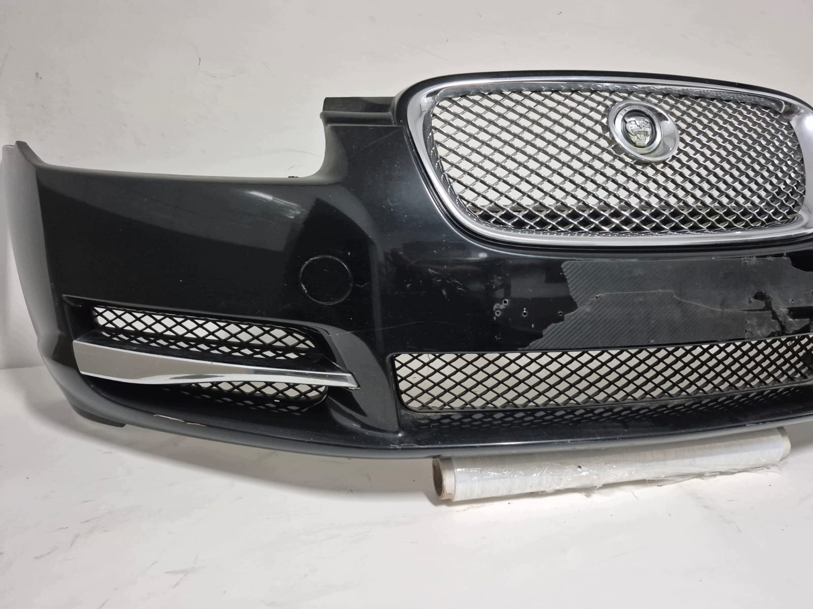 JAGUAR XF X250 07- bumper front front grill grid 8X23-17C831