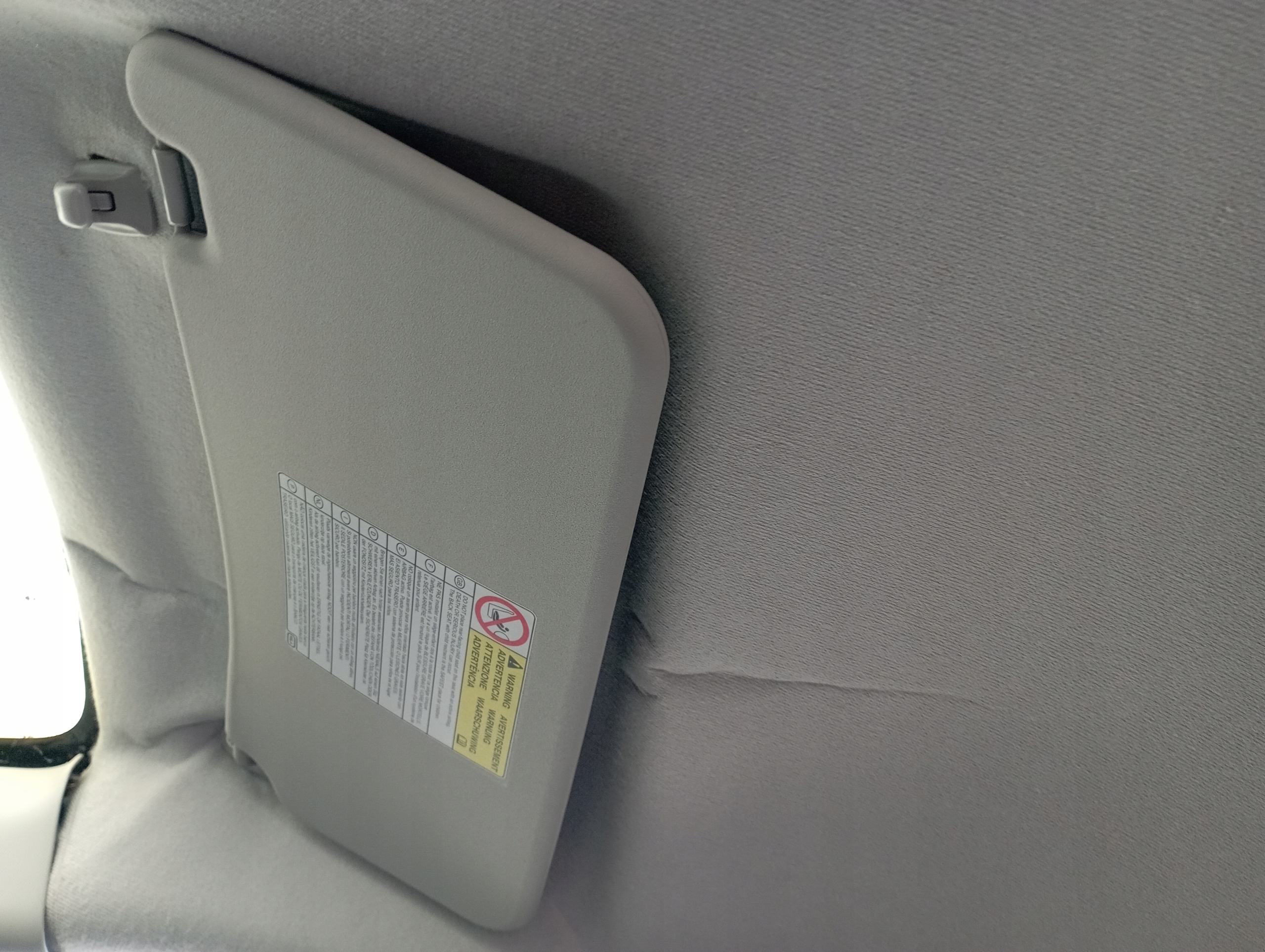 SUZUKI SWIFT MK7 СОНЯШНИК ПРАВИЙ ПАСАЖИР