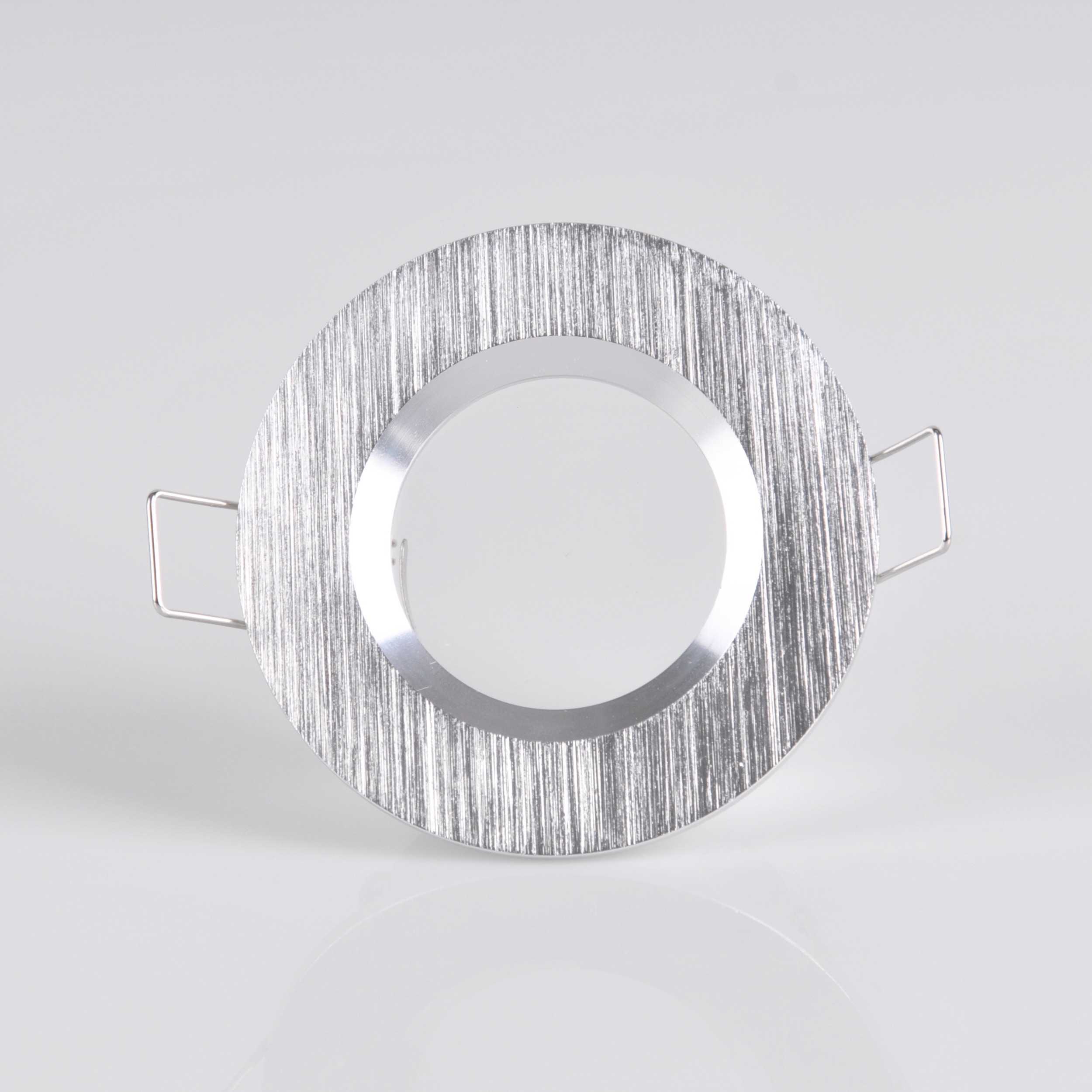 Oczko wpuszczane MR16 SREBRNA szczotkow BORAS IP44 Zasilanie sieciowe