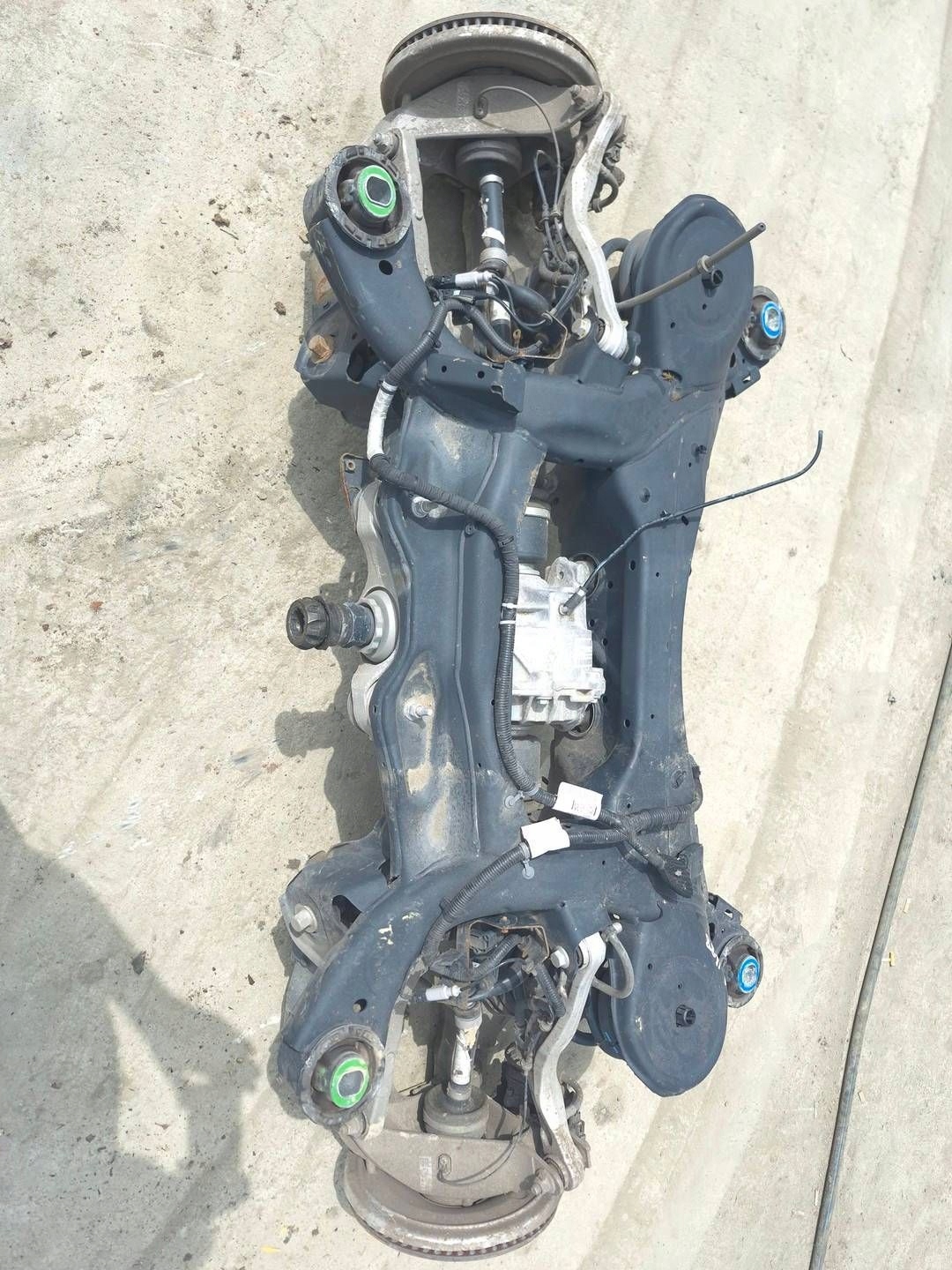 Achsträger Differential Differential KOMPLET Querlenker LAND ROVER DEFENDER 2 L663 3.0D 2024
