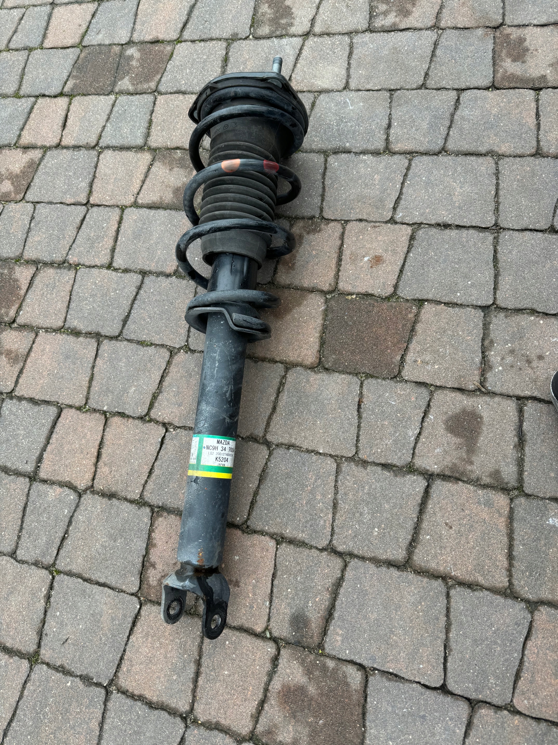 MAZDA MX5 MX-5 ND 2019 2.0 Amortyzator prawy przod