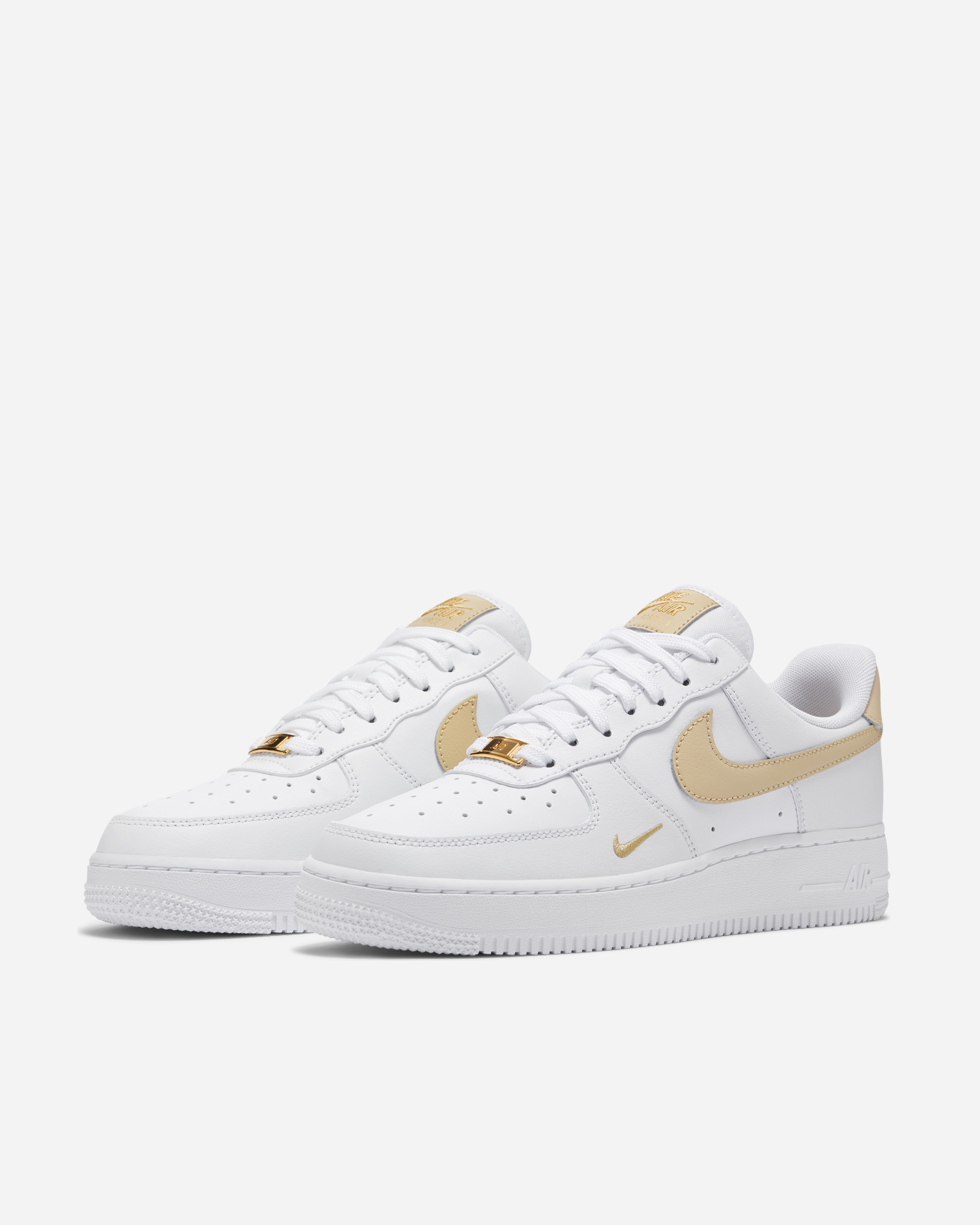 Buty damskie NIKE AIR FORCE 1 CZ0270 105 r. 40 Model Force 1