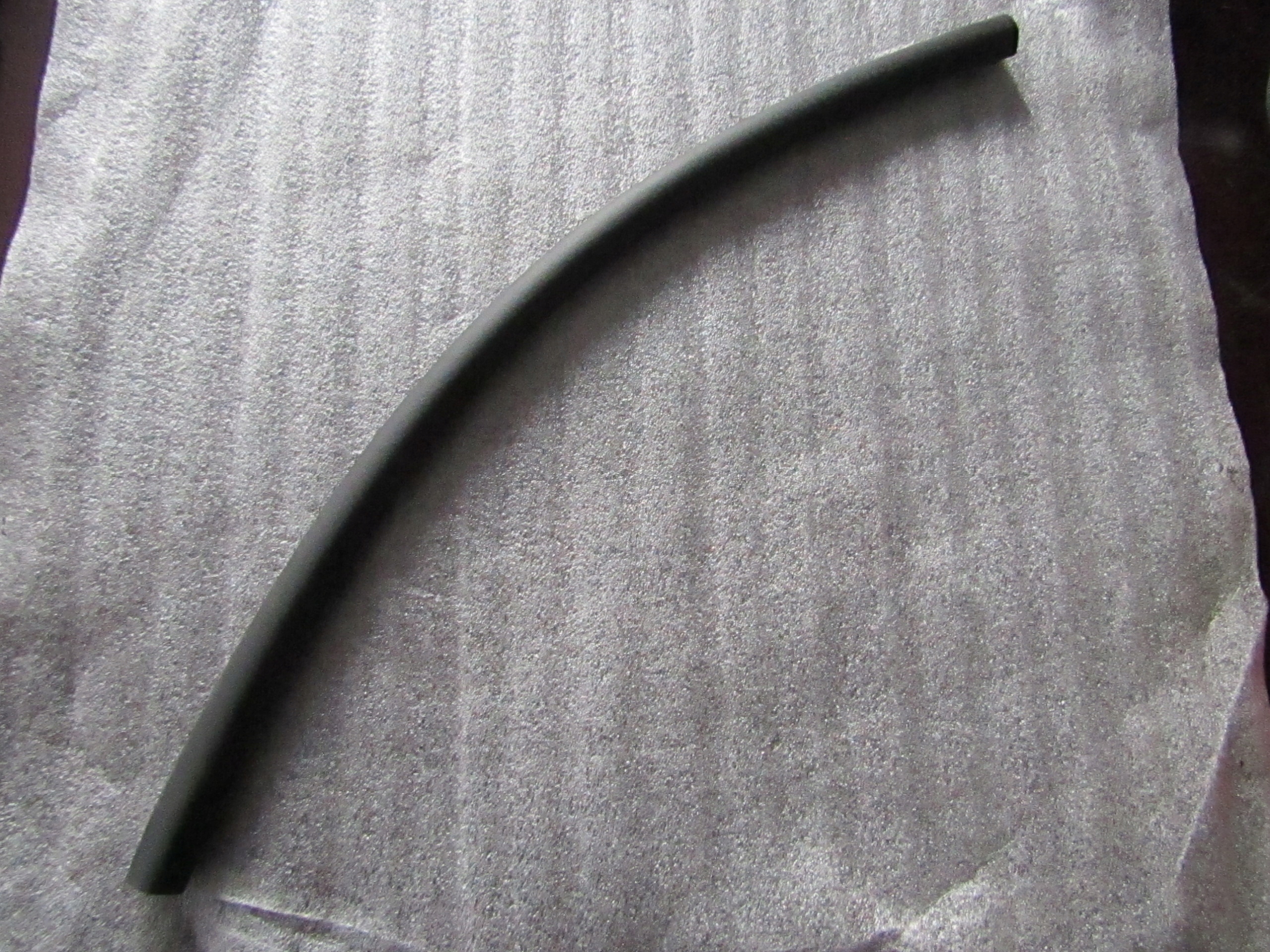 Skoda Enyaq iV прокладка капота 5la823707a