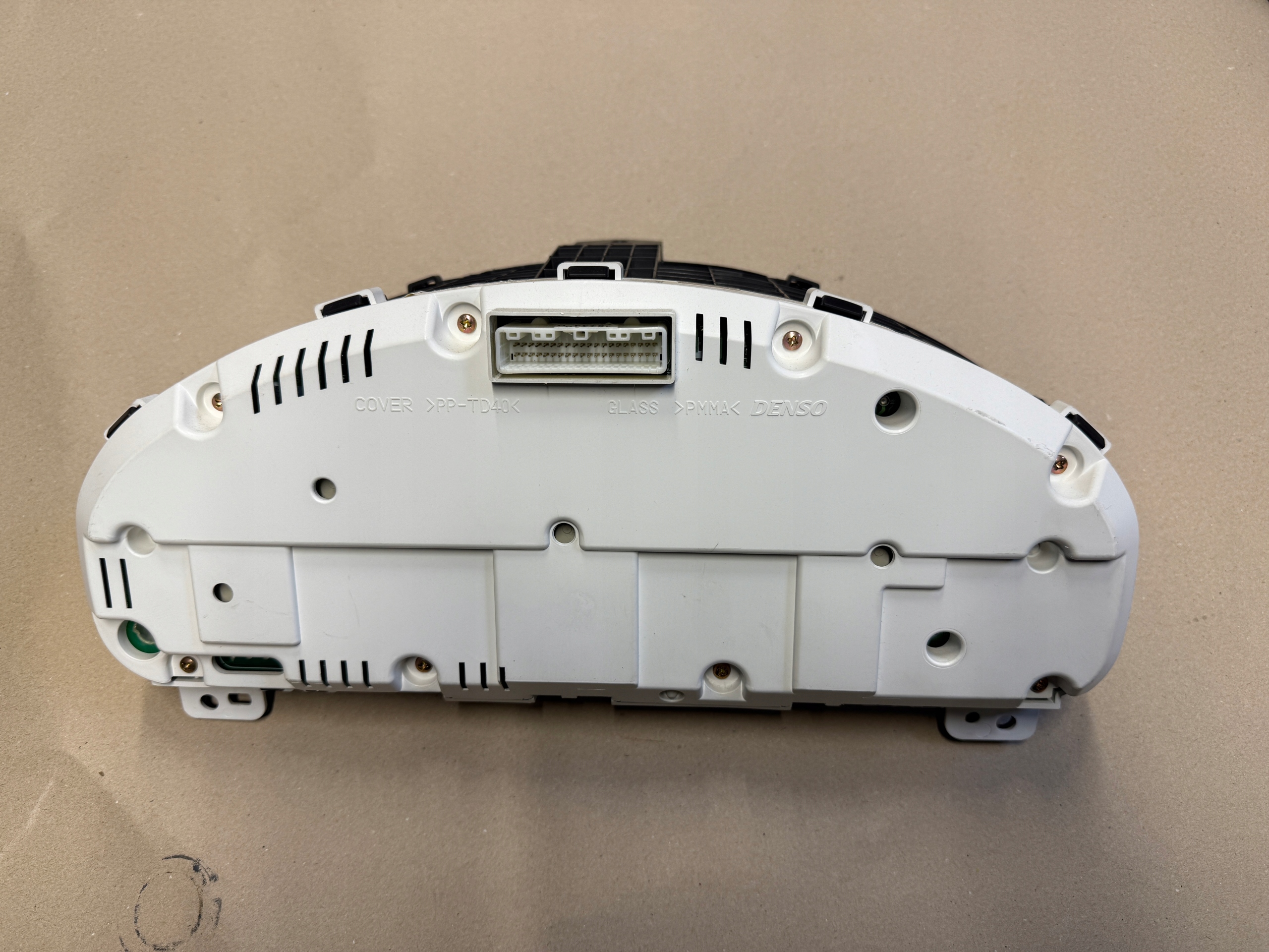MITSUBISHI GRANDIS 2.4 dials dials MN188384