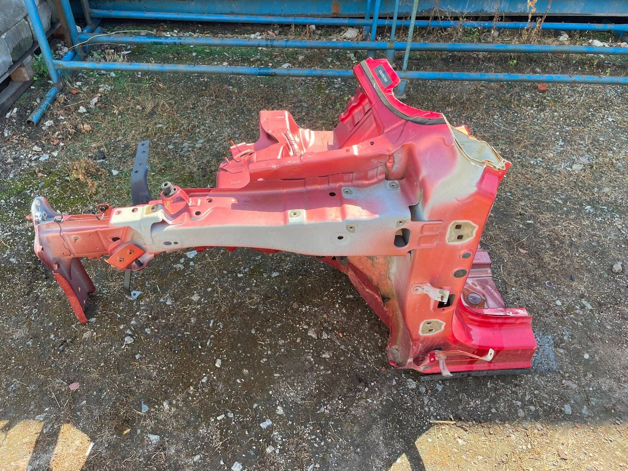 quarter front quarter front side left Renault Arkana TENNP