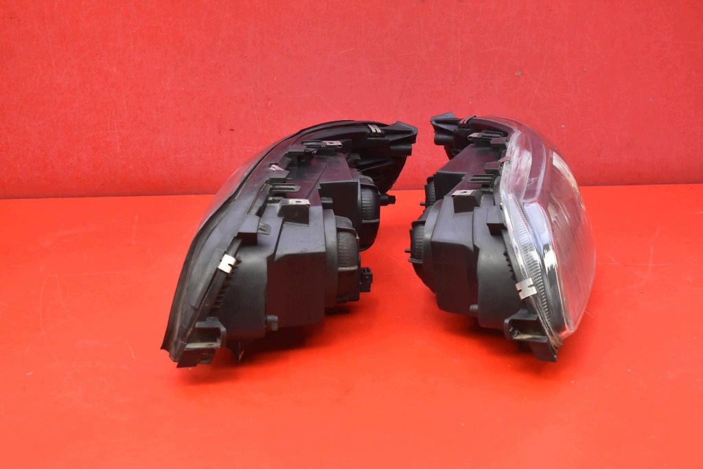 head lights front front KOMPLET EU VOLVO V70 2 II 00-05