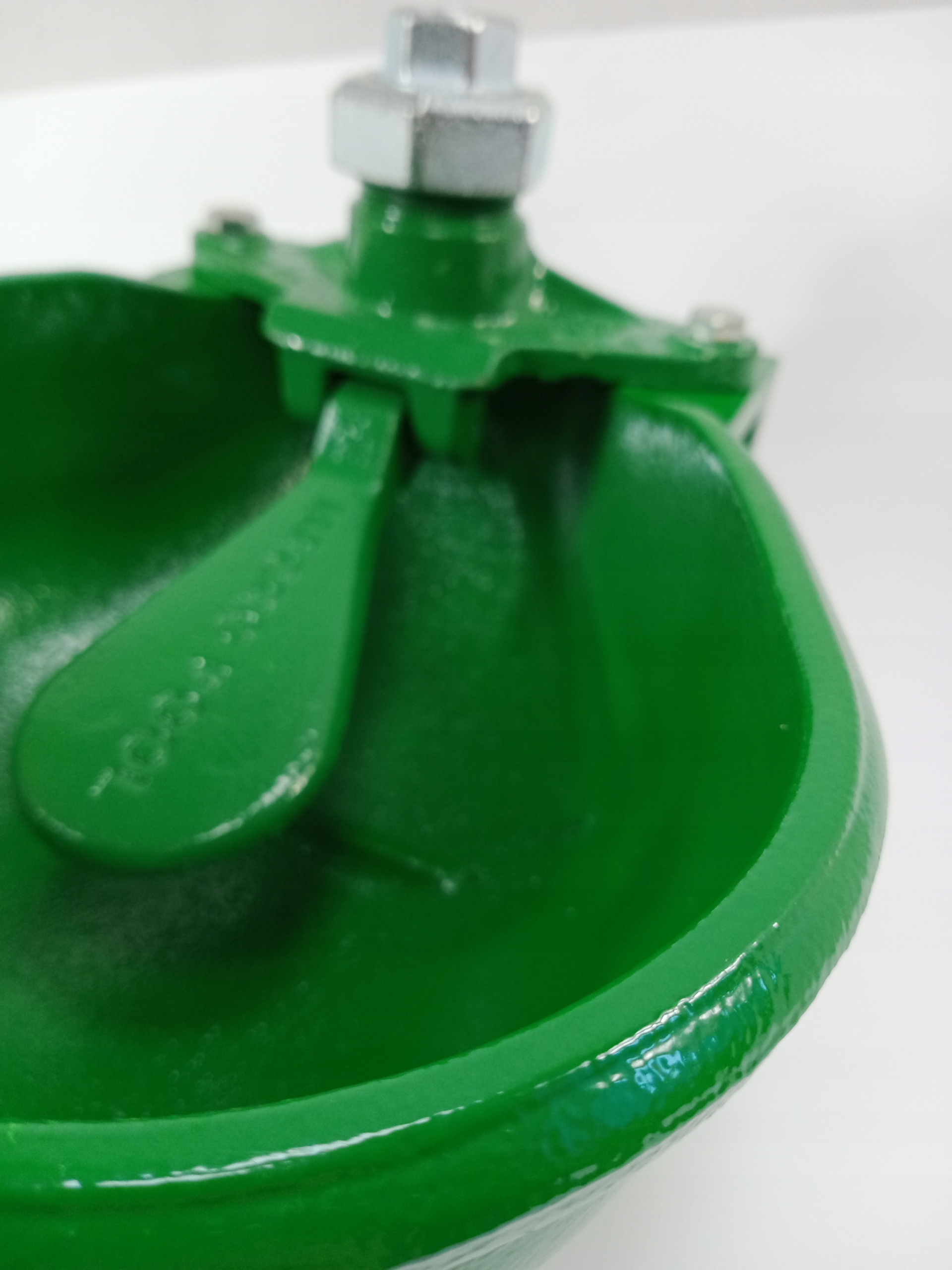 Poidło dla bydła i koni PM-6 Macro-Pool duża miska Kod producenta mp-6