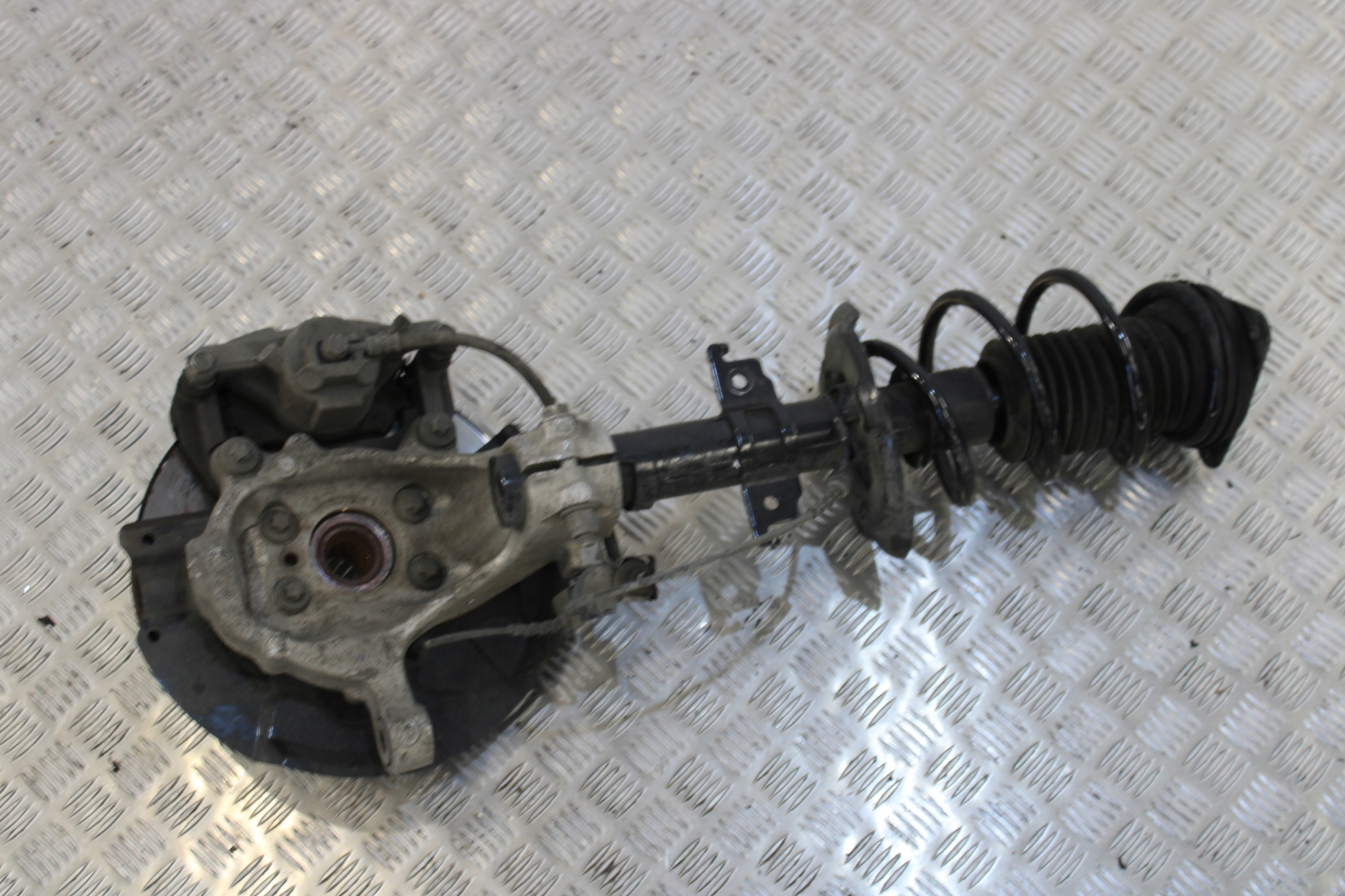 swing McPherson shock absorber right front RENAULT MEGANE IV 4 LIFT