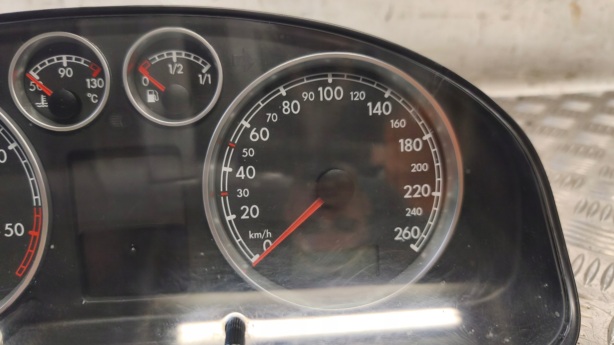 dials dials PASSAT B5 1.9TDI 2001r 3B0920825A