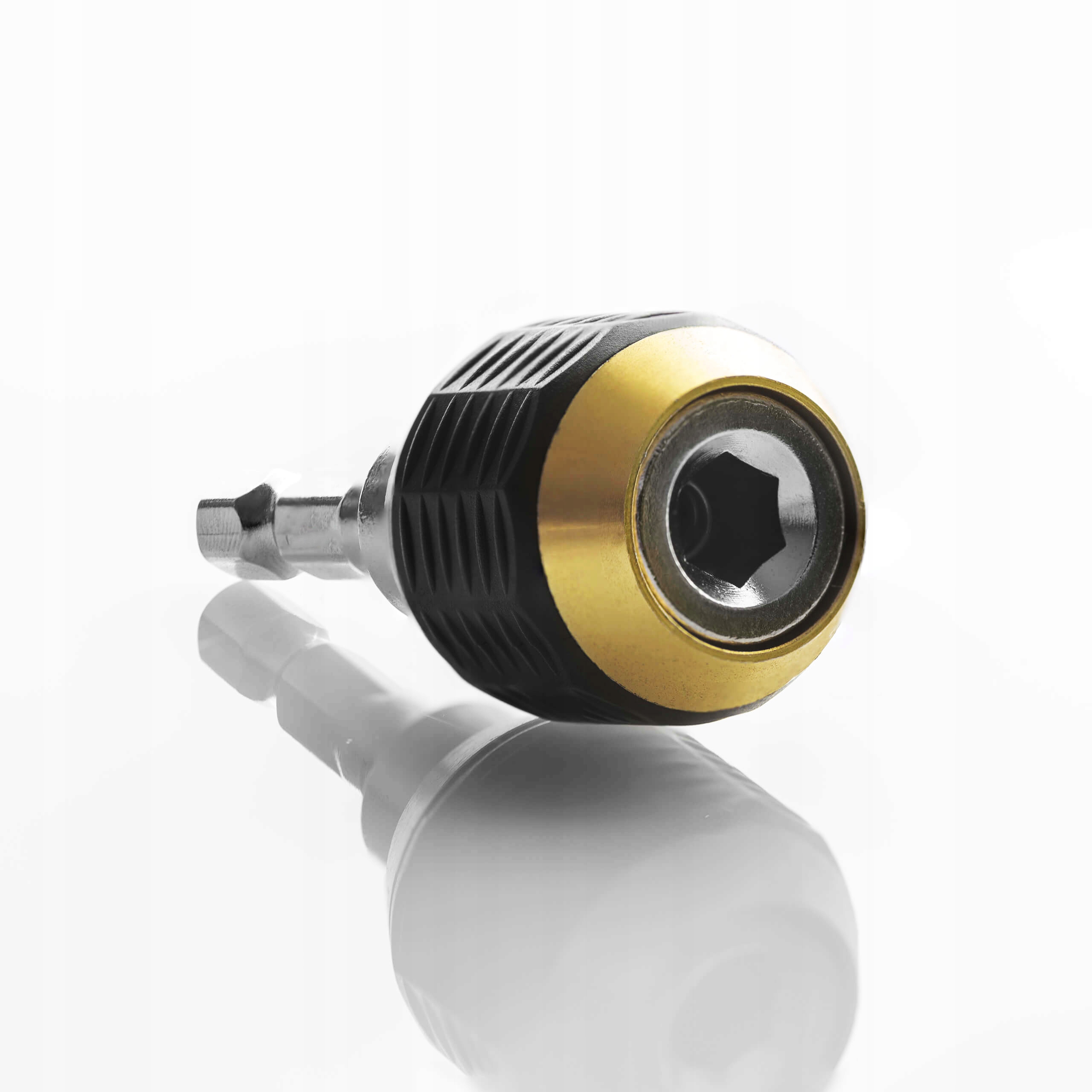 UCHWYT DO BITÓW SZYBKOMOCUJĄCY DO WKRĘTARKI ADAPTER MOCNY ZATRZASKOWY Marka DFJA