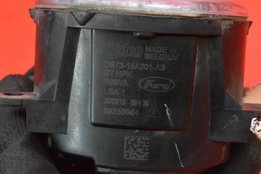 fog light left front front DS73-15A201-AB FORD MONDEO MK5 14-20