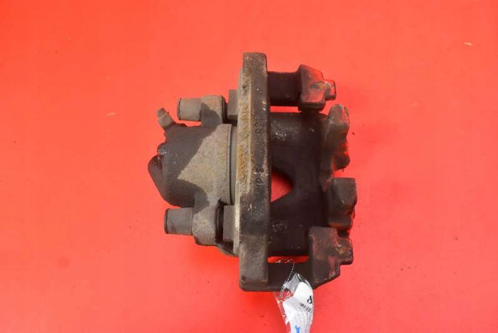 caliper brake left front BMW E90 E91 2.0 D 143 KM 08-13