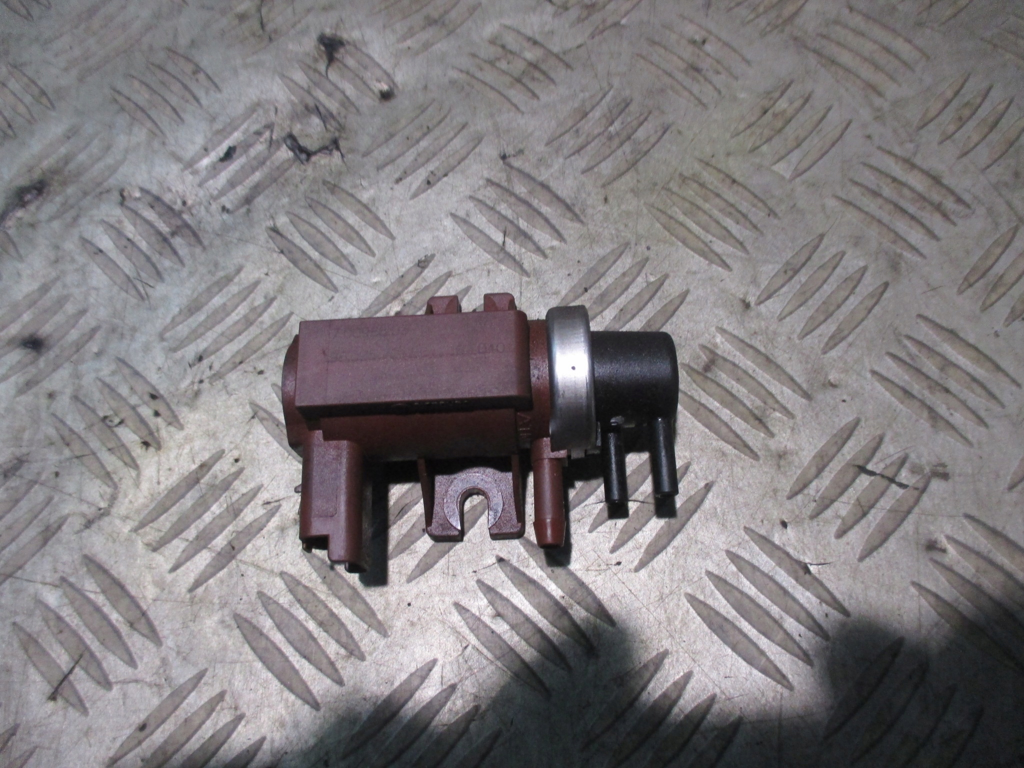 клапан электромагнитный CITROEN C4 1.6 70096803
