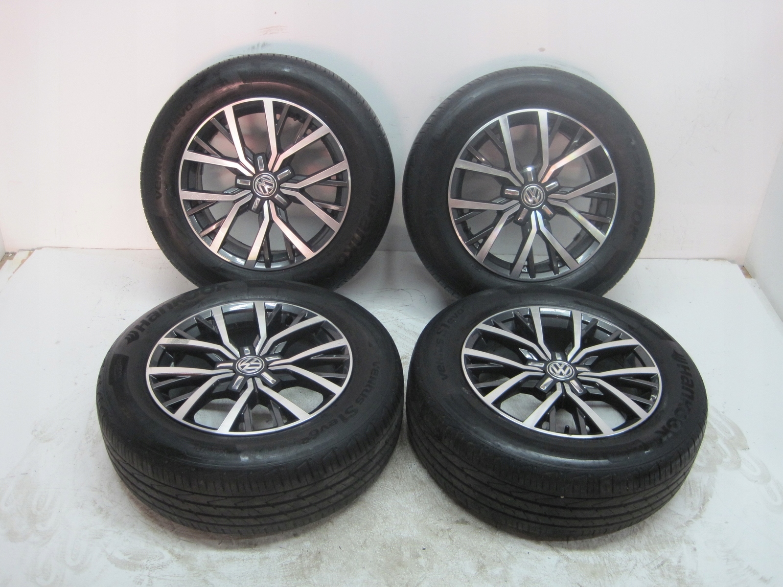 wheels discs tyres VW TIGUAN 5NA R17 20R