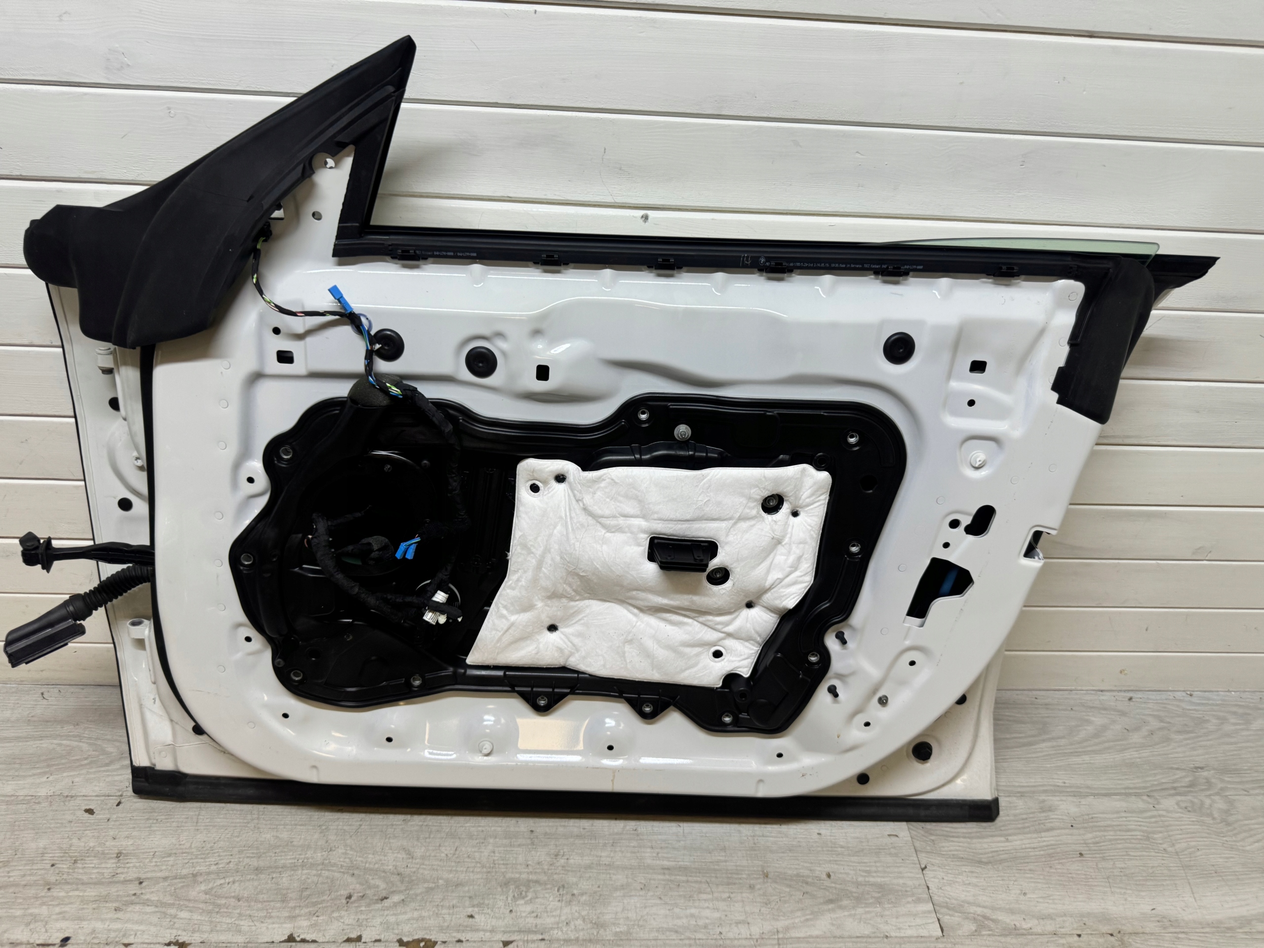 door right front front BMW 6 GT G32 colour A300
