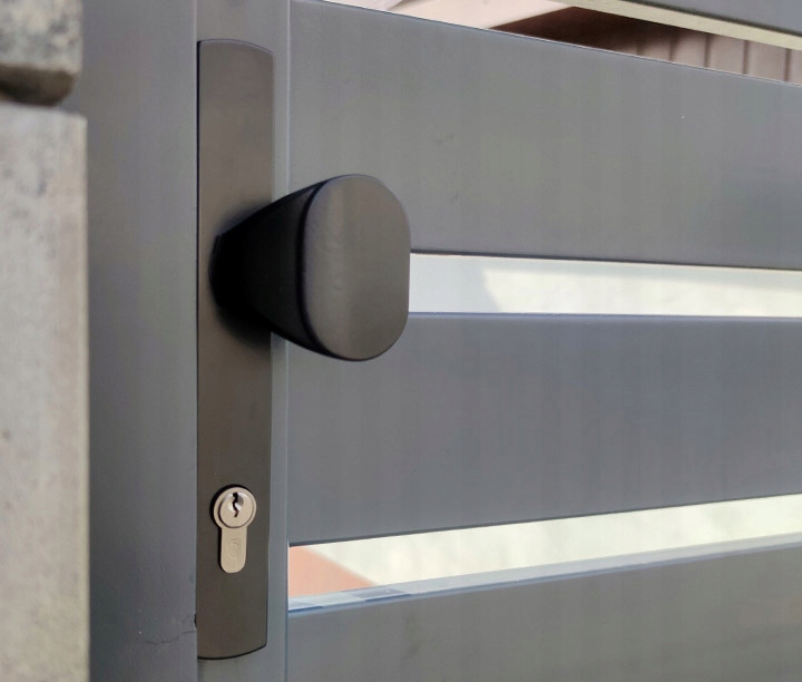 POCHWYT UCHWYT GAŁKA DO FURTKI DRZWI CZARNA R90 Marka Stalowo